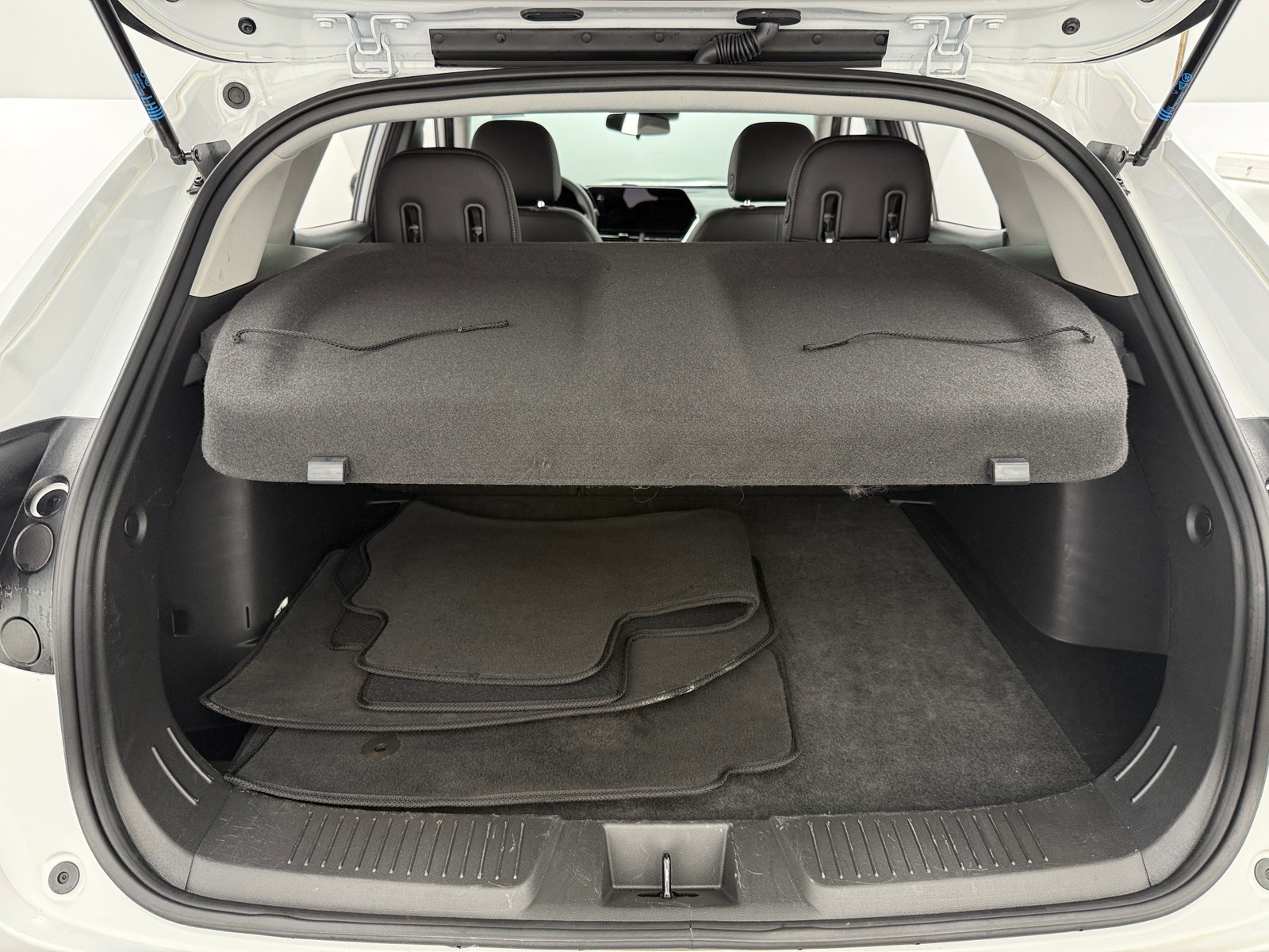 Thumbnail: 2025 Chevrolet Trax - 7