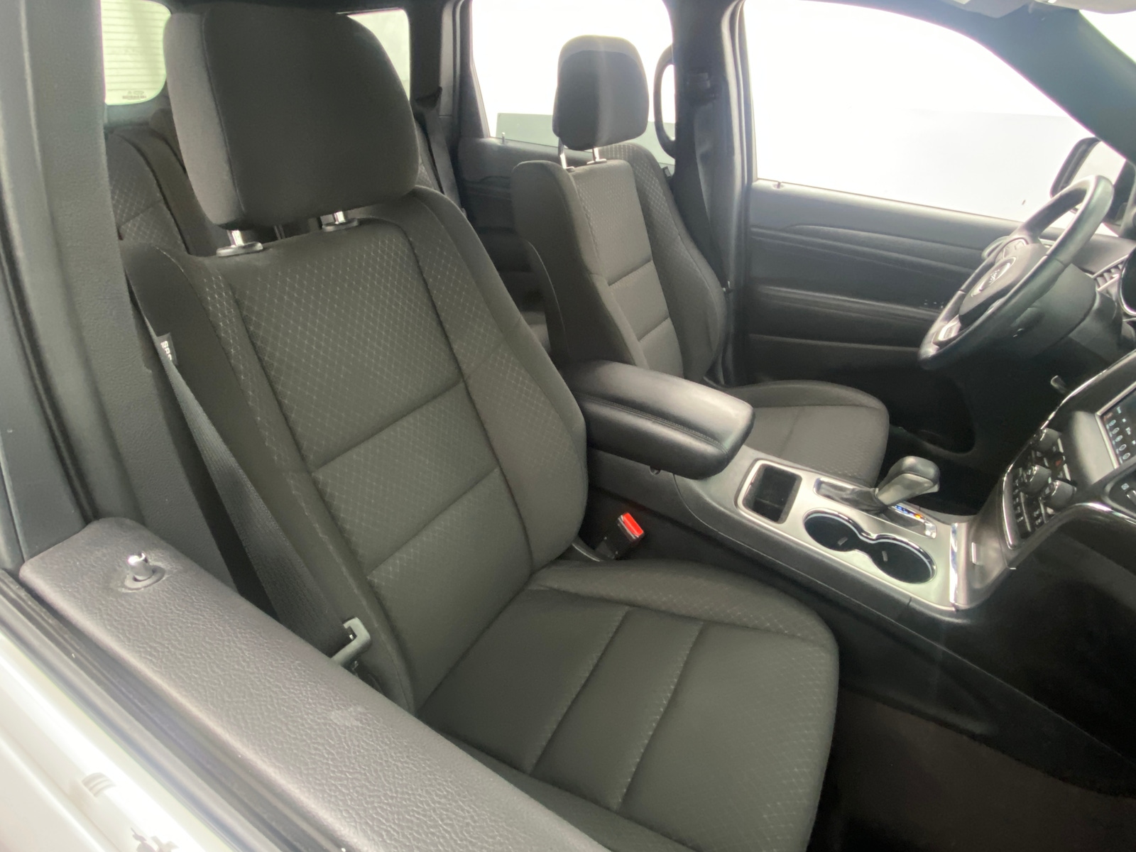 Thumbnail: 2018 Jeep Grand Cherokee - 2