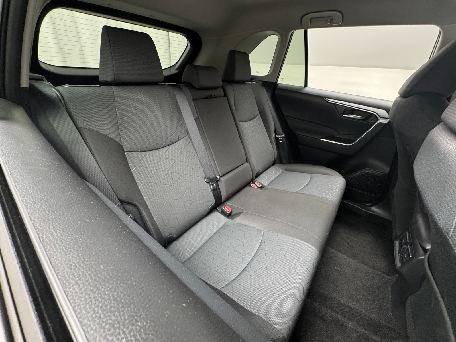 Thumbnail: 2025 Toyota RAV4 - 6