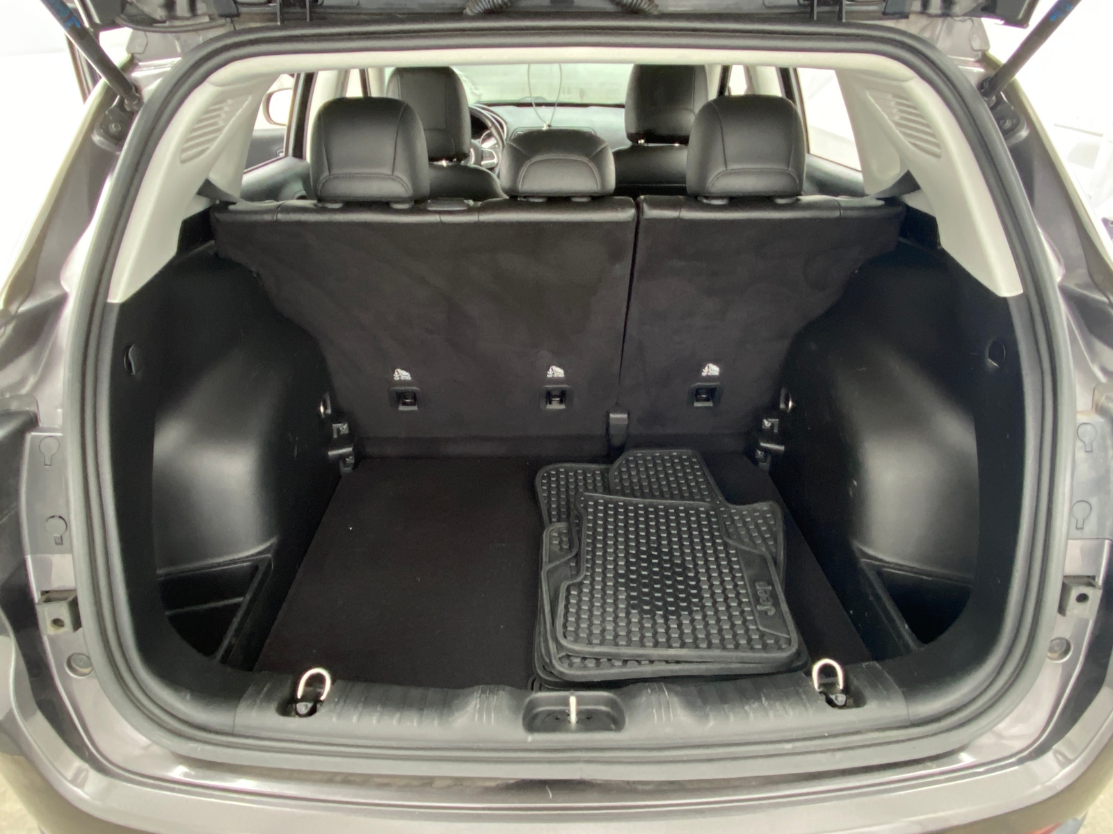 Thumbnail: 2021 Jeep Compass - 7