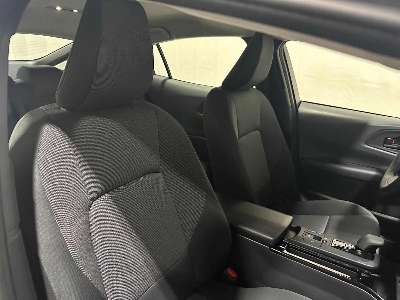 Thumbnail: 2025 Toyota Prius - 2