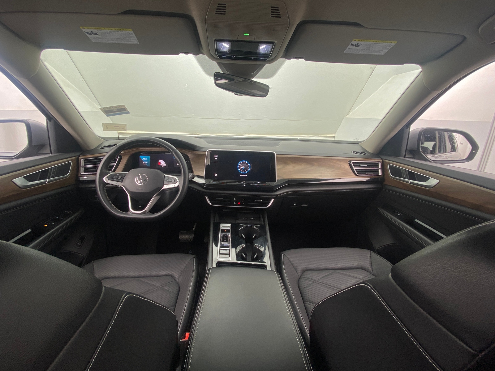 Thumbnail: 2024 Volkswagen Atlas - 2