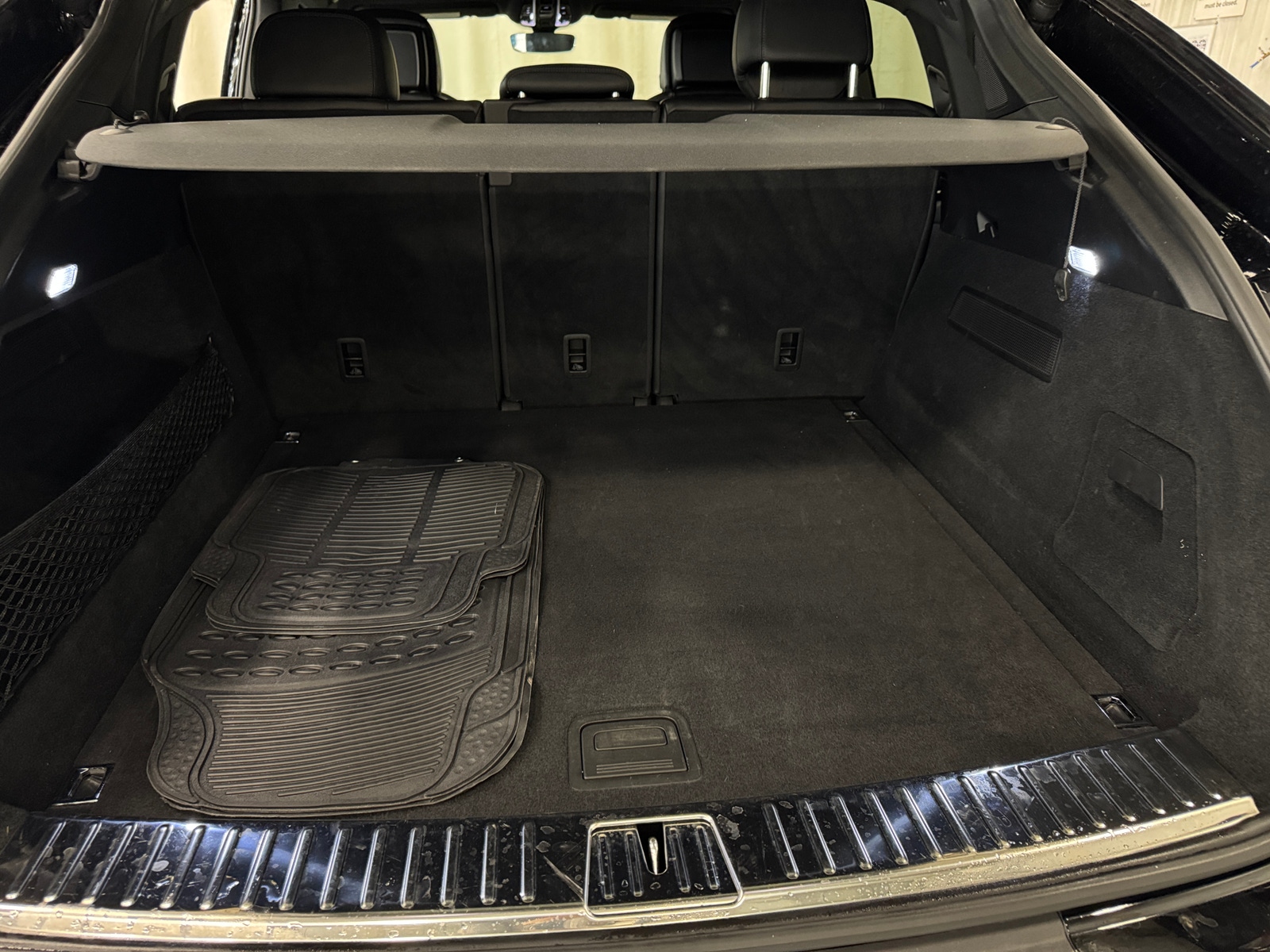 Thumbnail: 2021 Porsche  - 6