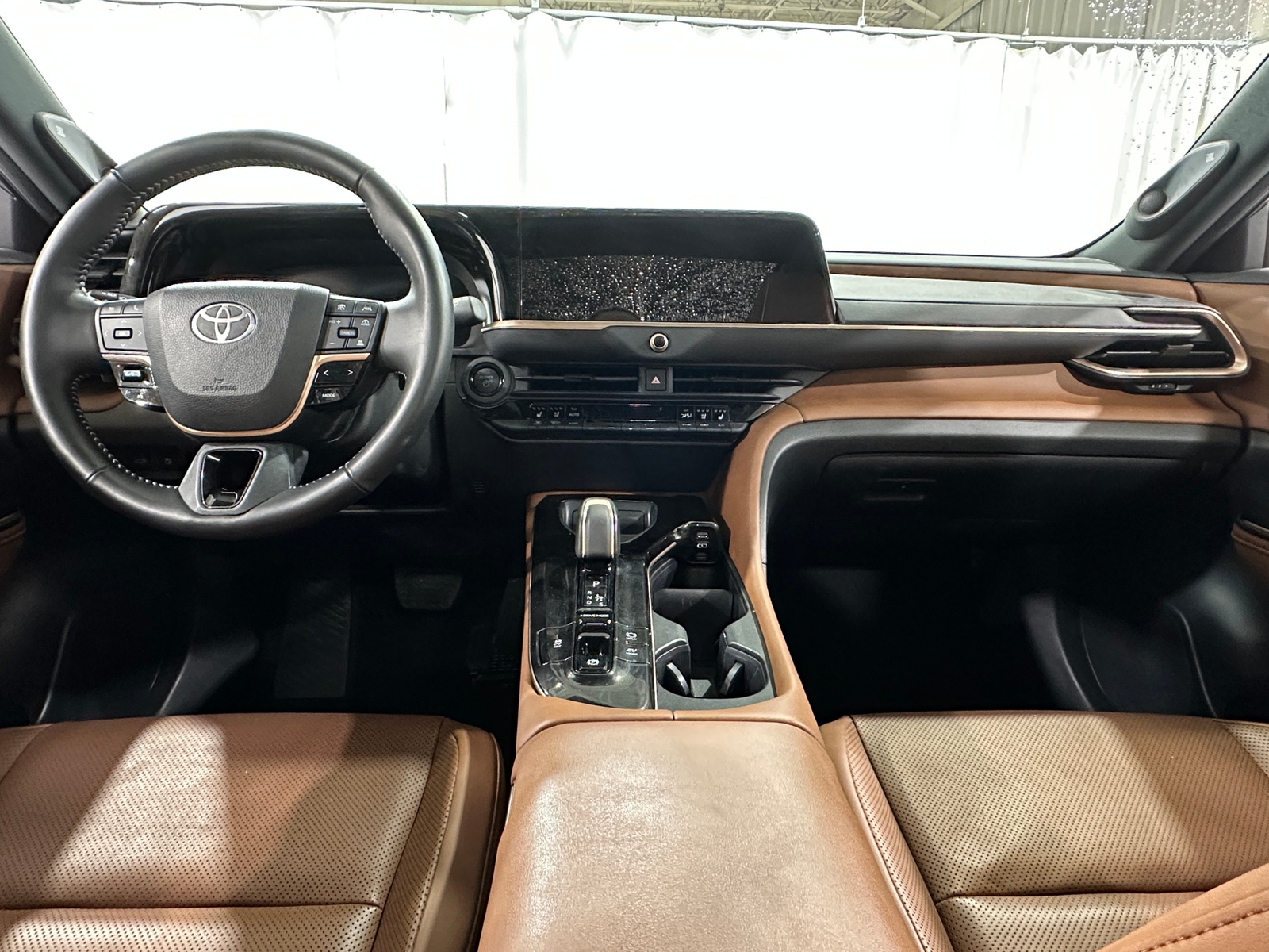 Thumbnail: 2025 Toyota Crown Signia - 2