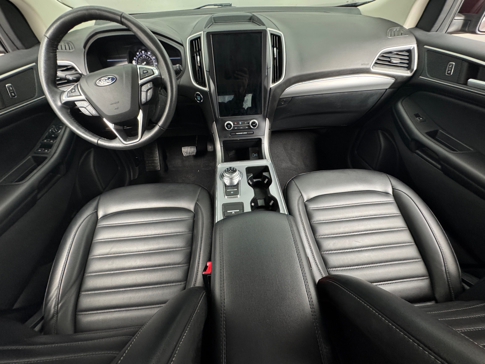 Thumbnail: 2022 Ford Edge - 2