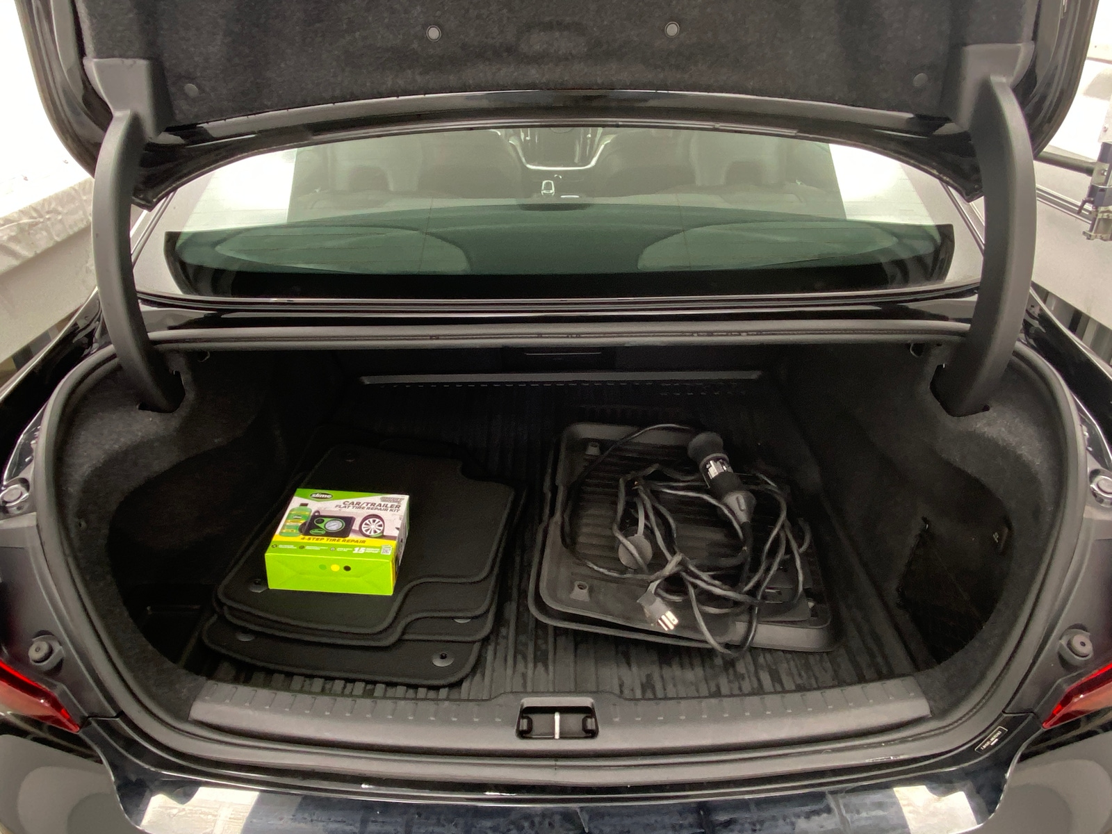 Thumbnail: 2022 Volvo S60 - 6