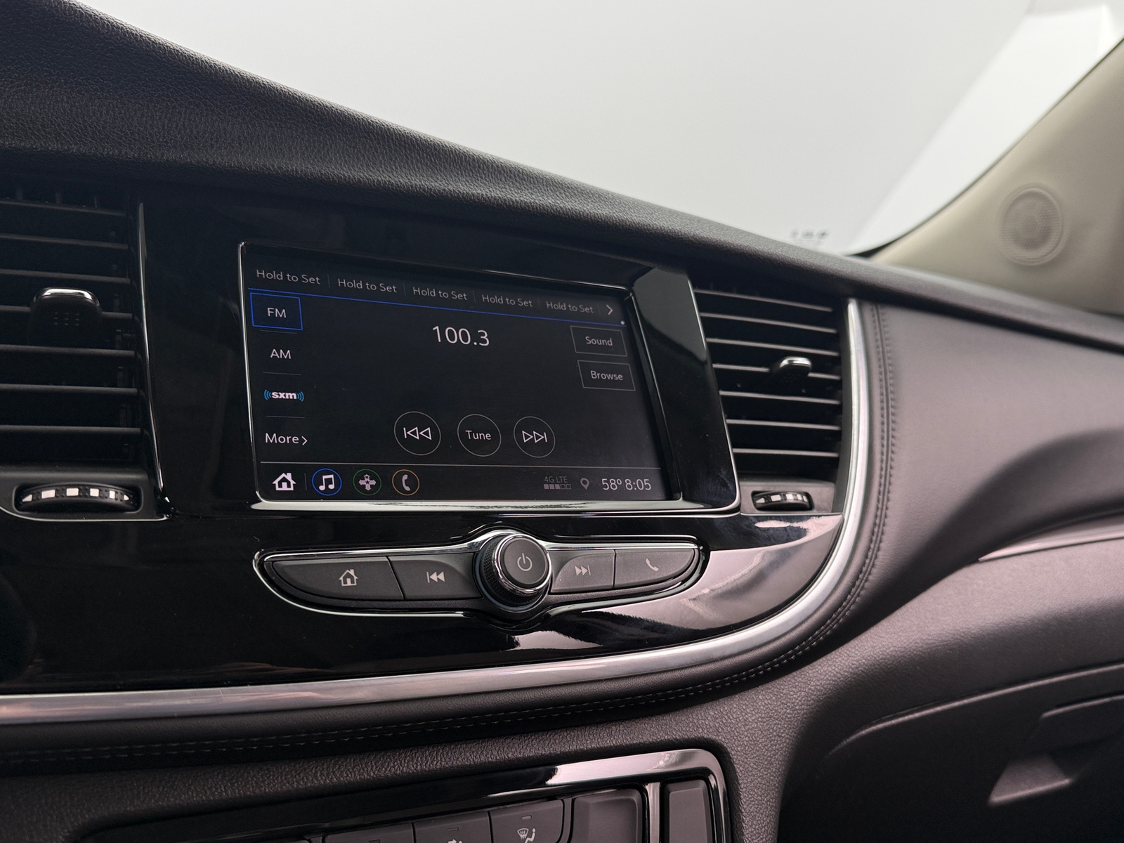 Thumbnail: 2021 Buick Encore - 4