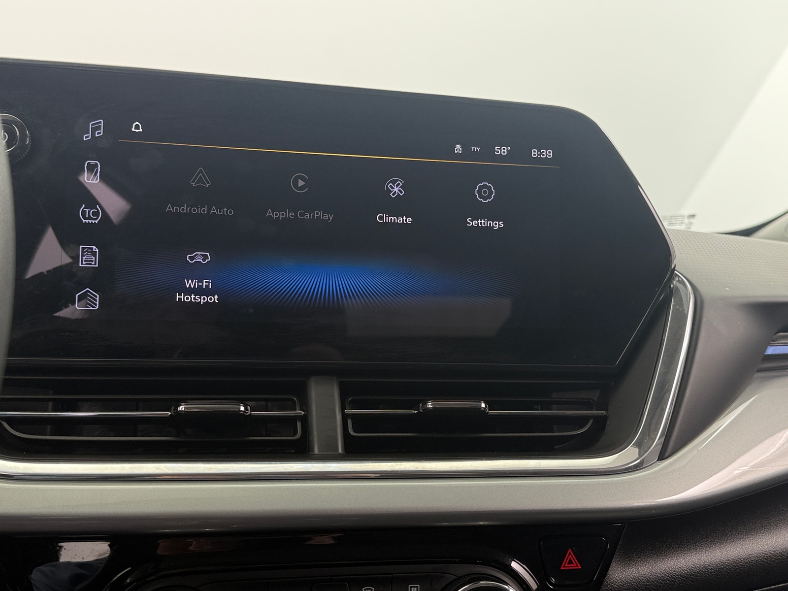 Thumbnail: 2025 Chevrolet Trax - 4