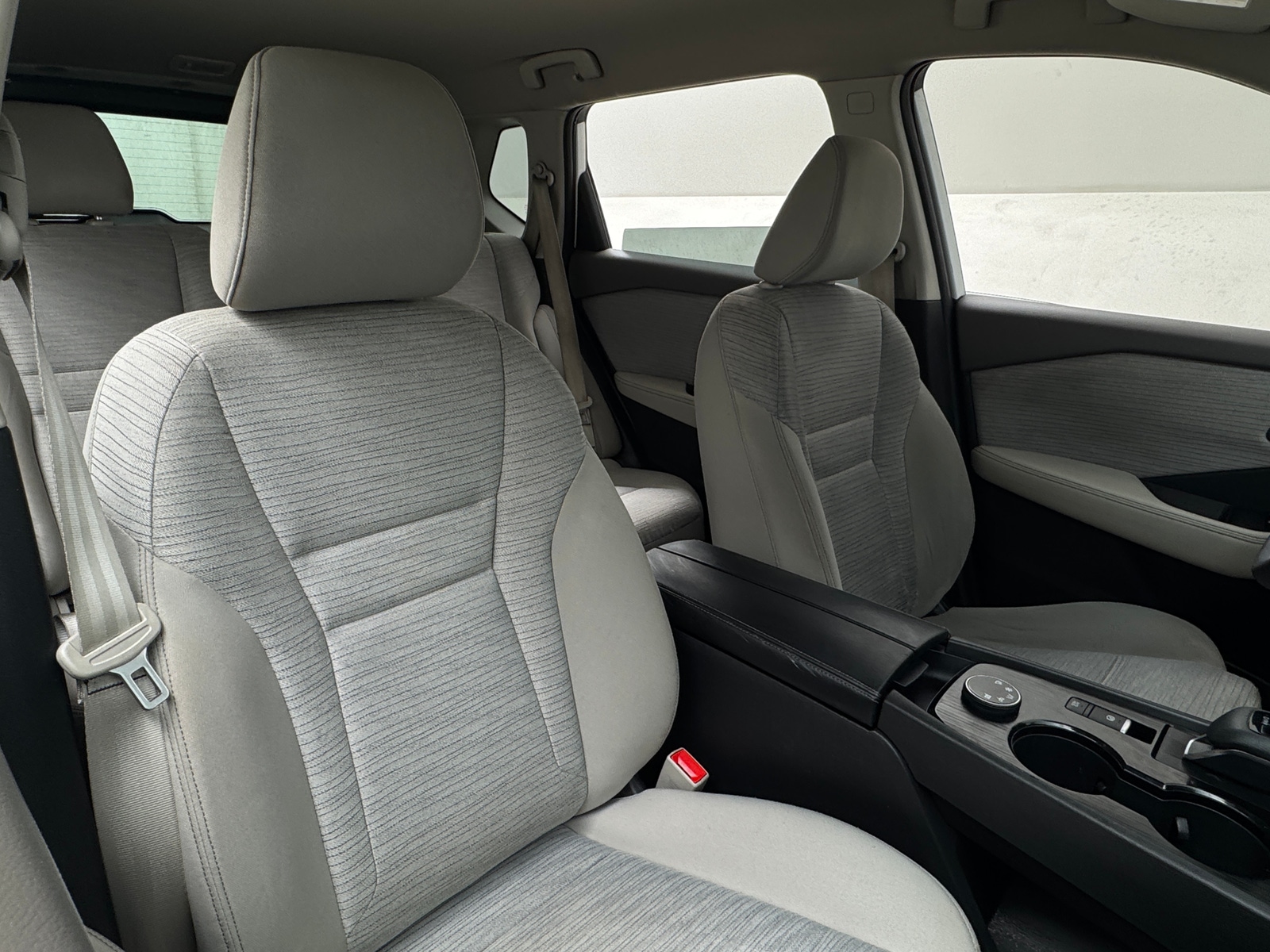 Thumbnail: 2021 Nissan Rogue - 2