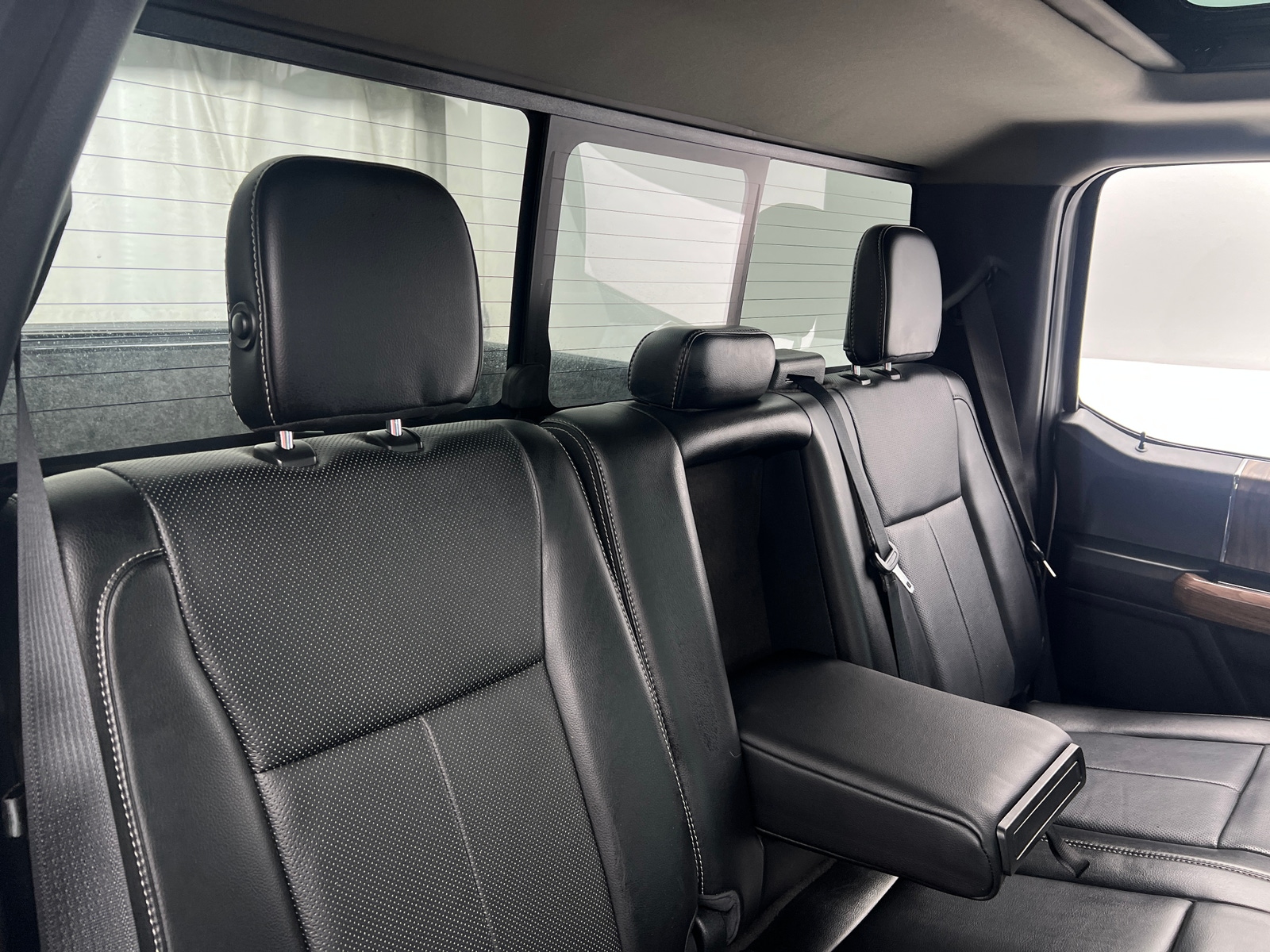 Thumbnail: 2018 Ford Econoline - 5