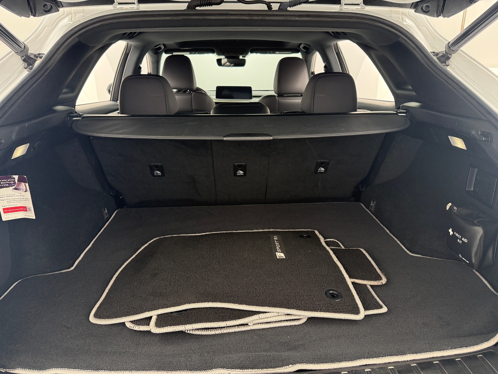 Thumbnail: 2021 Lexus RX - 6