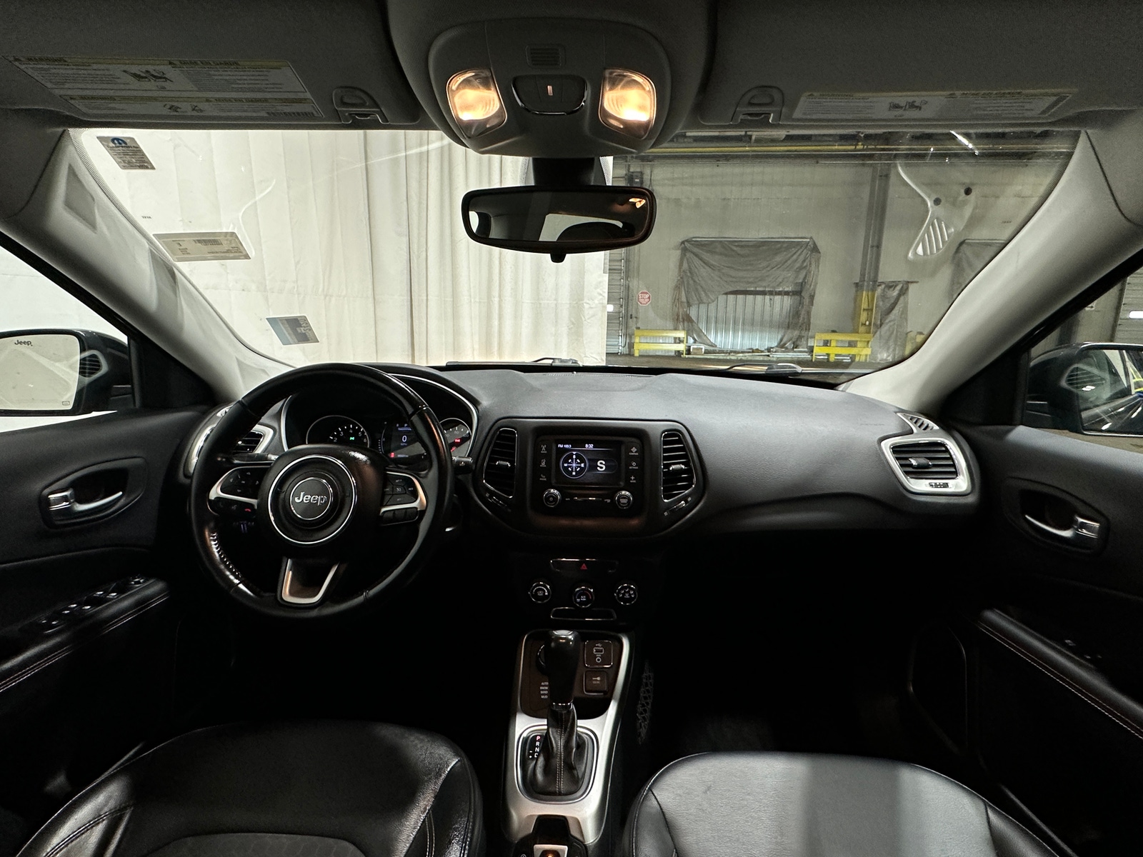 Thumbnail: 2018 Jeep Compass - 3