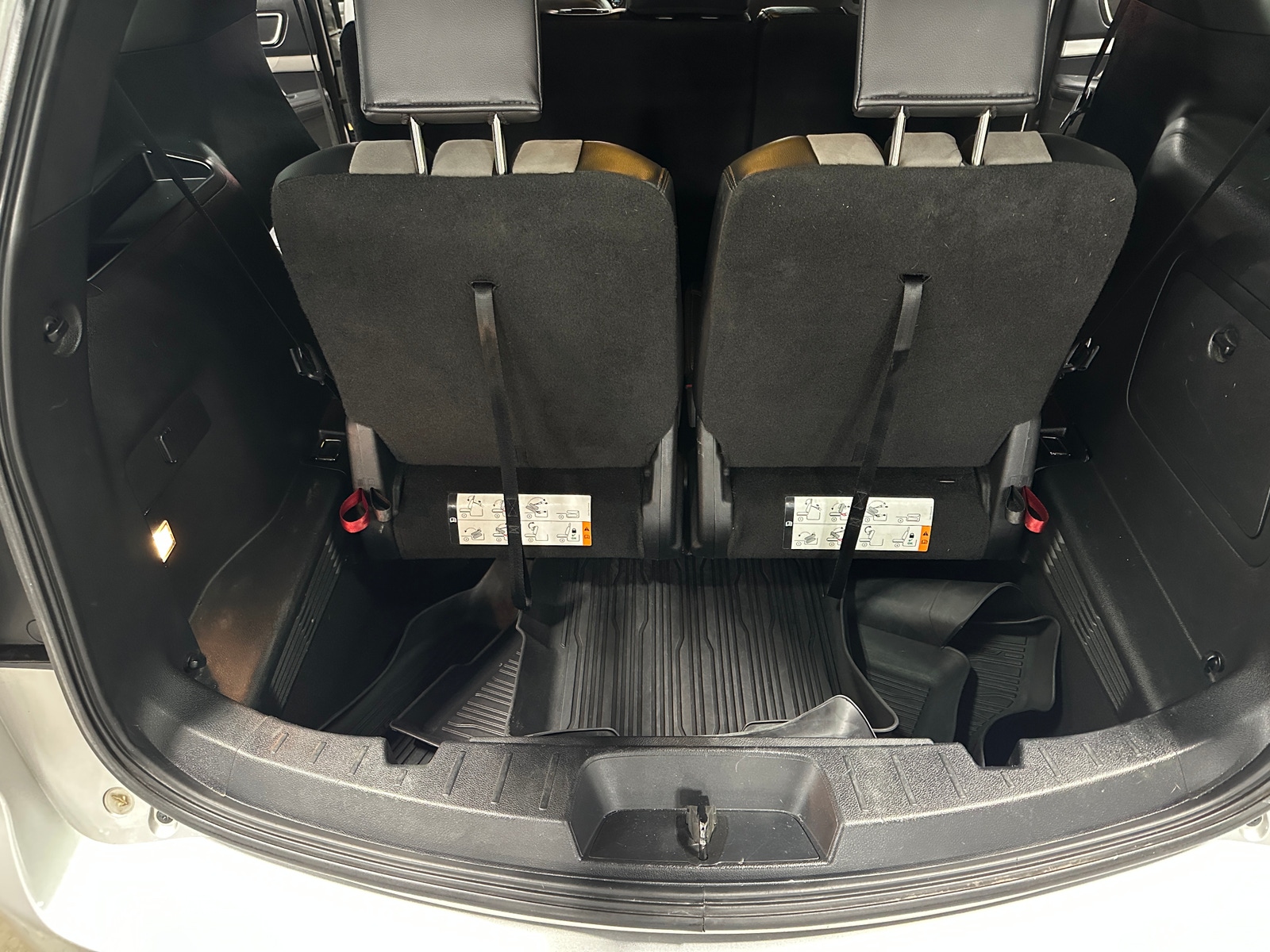 Thumbnail: 2017 Ford Explorer - 6