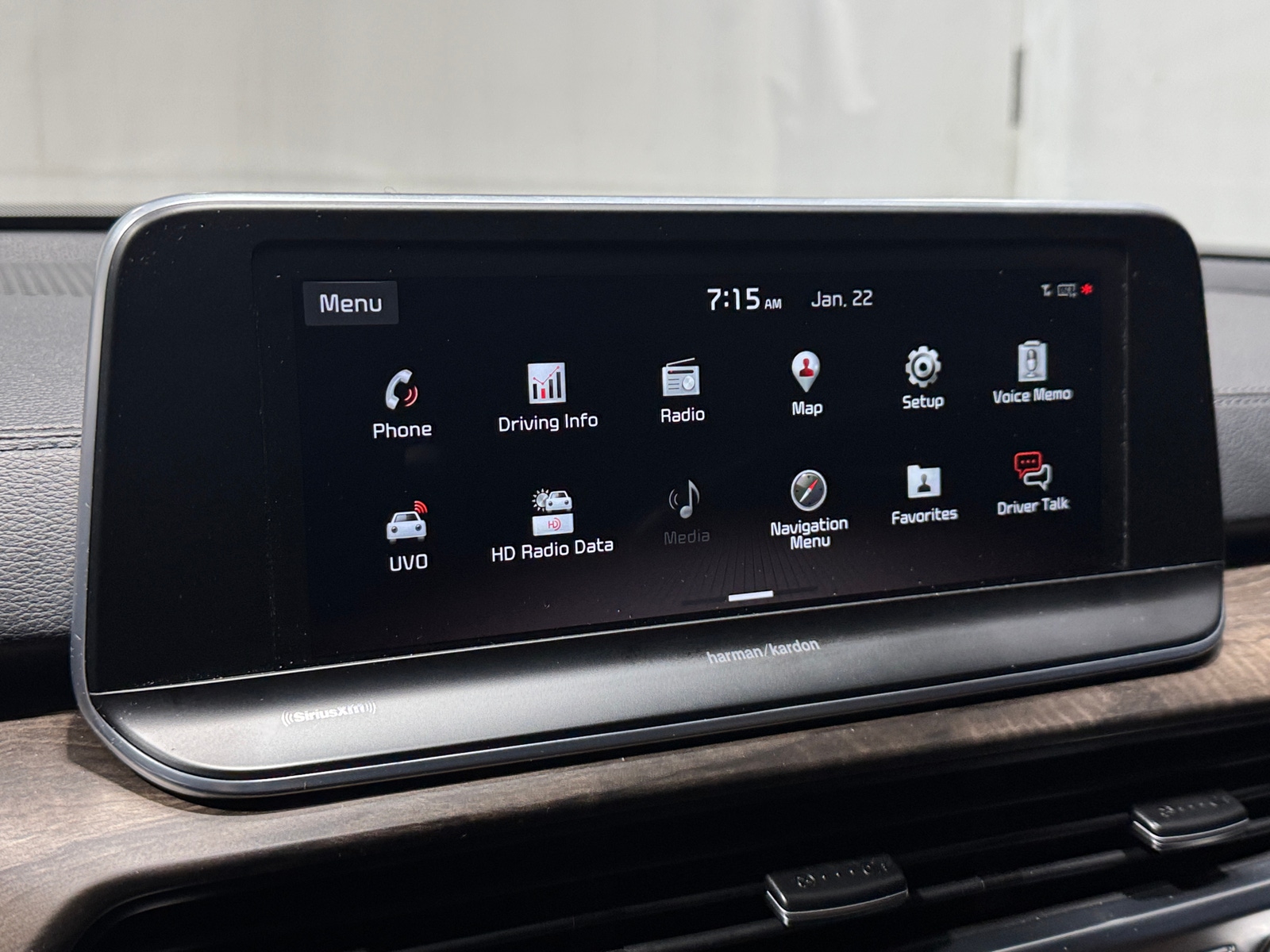 Thumbnail: 2020 Kia Telluride - 3