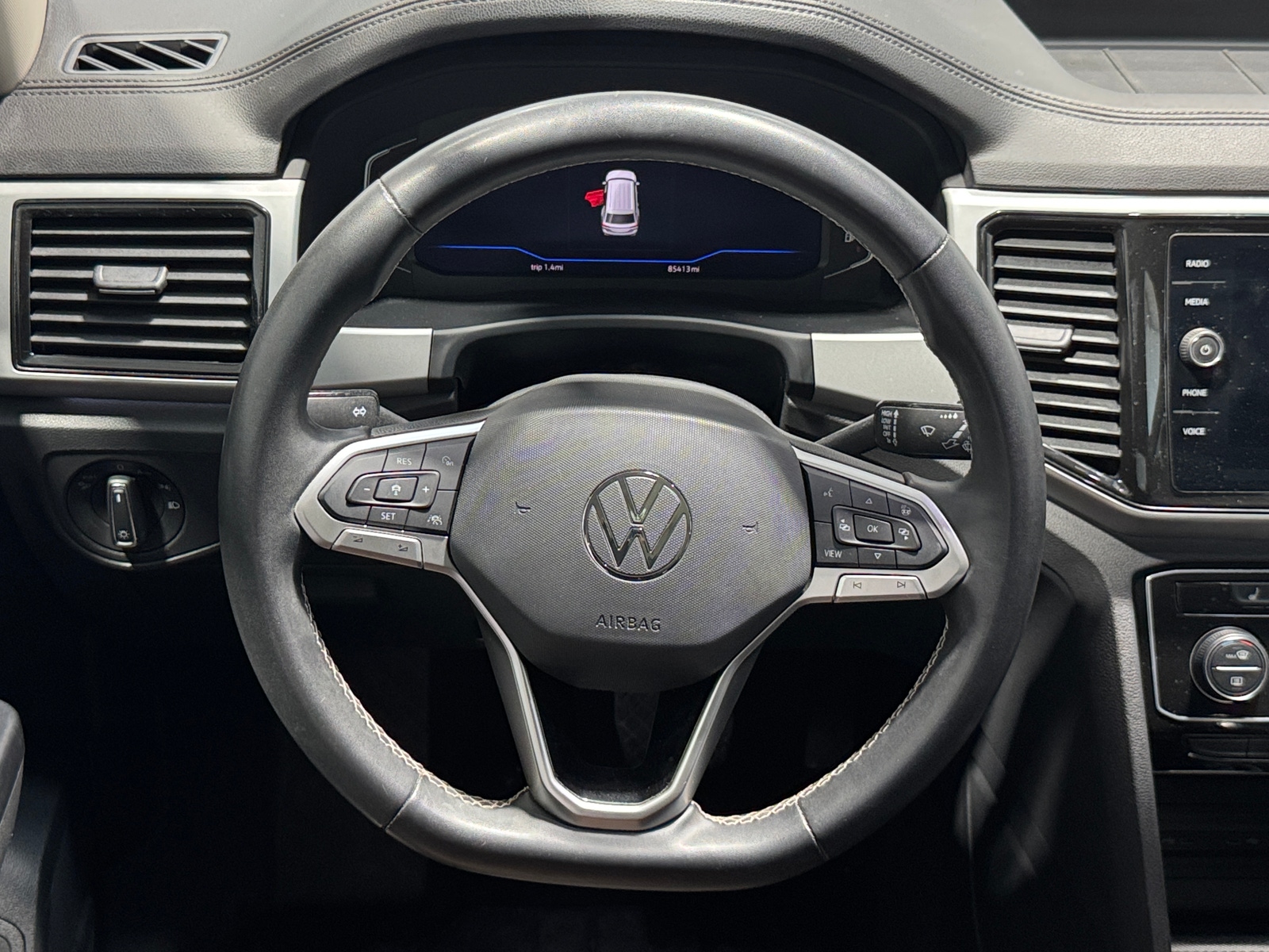 Thumbnail: 2021 Volkswagen Atlas - 4