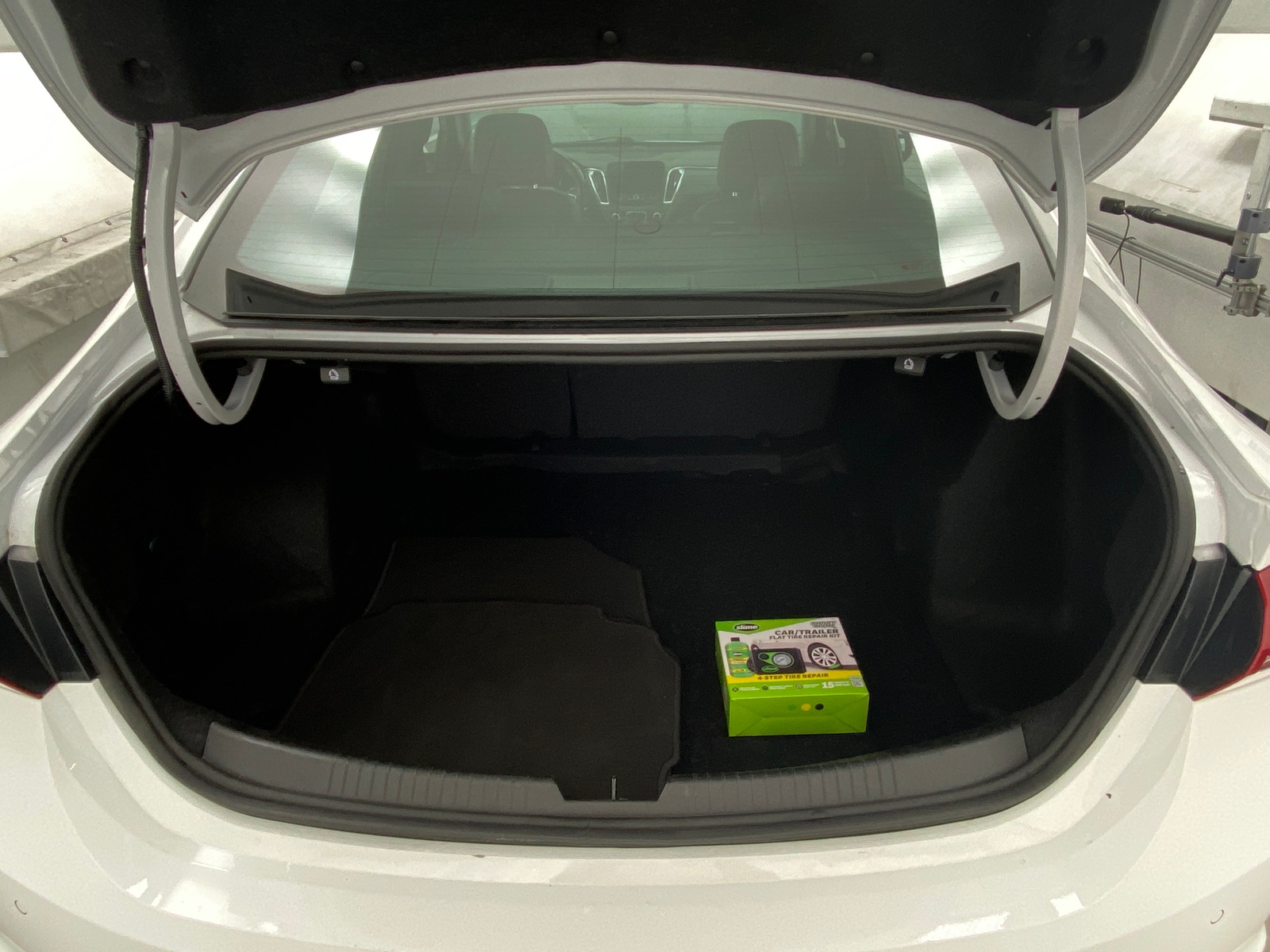 Thumbnail: 2024 Chevrolet Malibu - 6