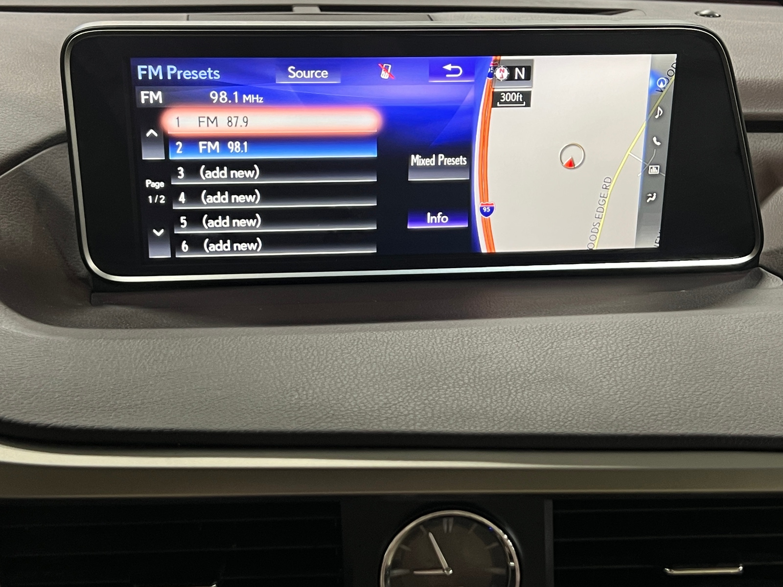 Thumbnail: 2019 Lexus RX - 3