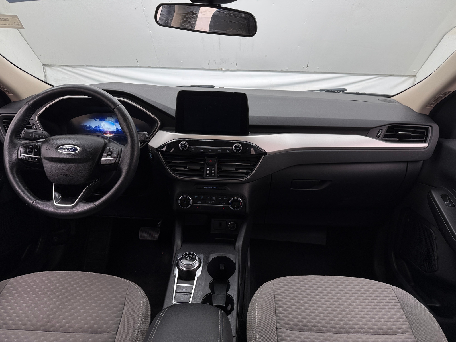 Thumbnail: 2020 Ford Escape - 3