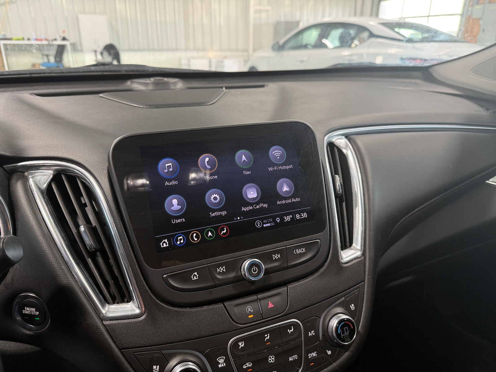 Thumbnail: 2024 Chevrolet Malibu - 3