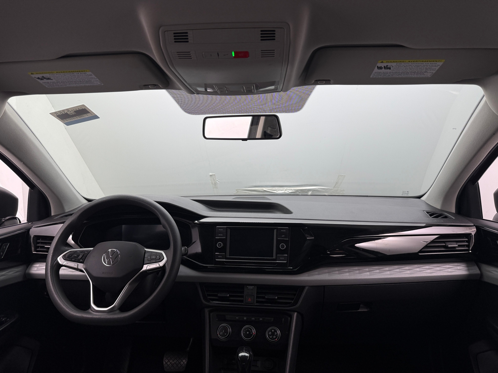 Thumbnail: 2022 Volkswagen Taos - 3