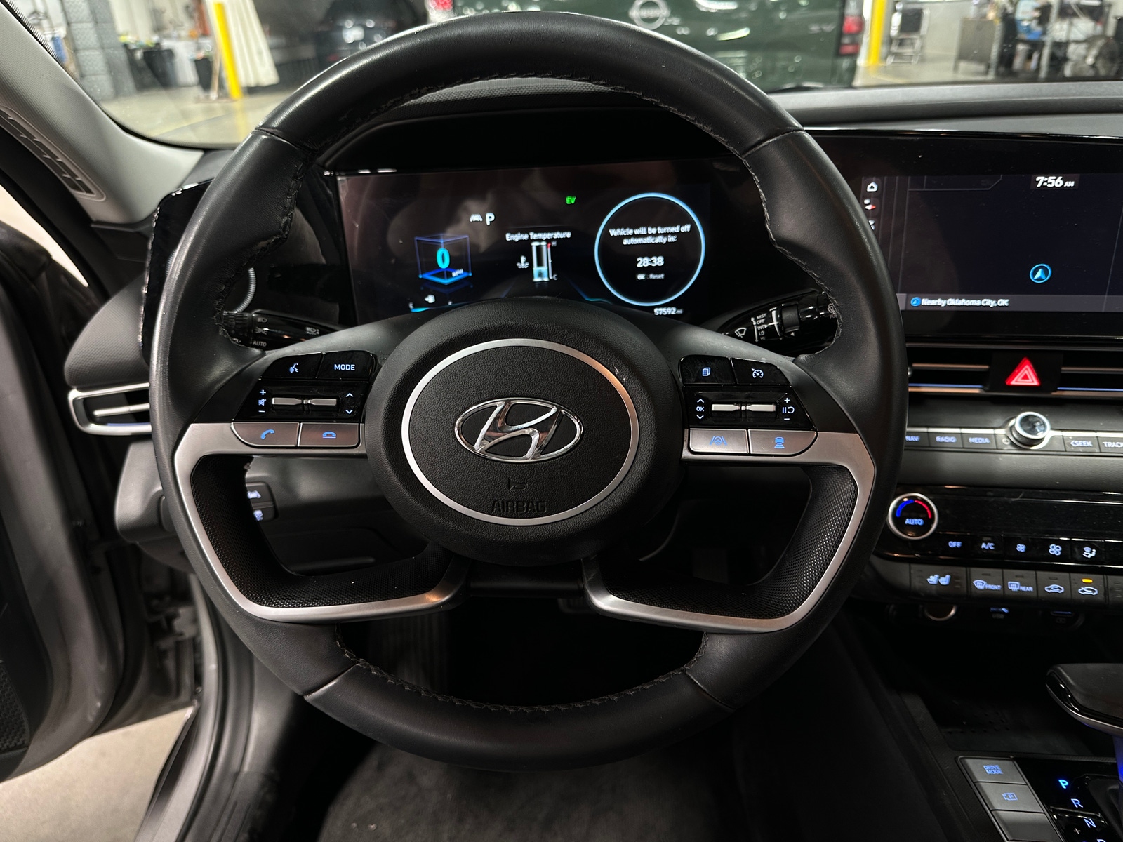 Thumbnail: 2023 Hyundai Elantra - 4