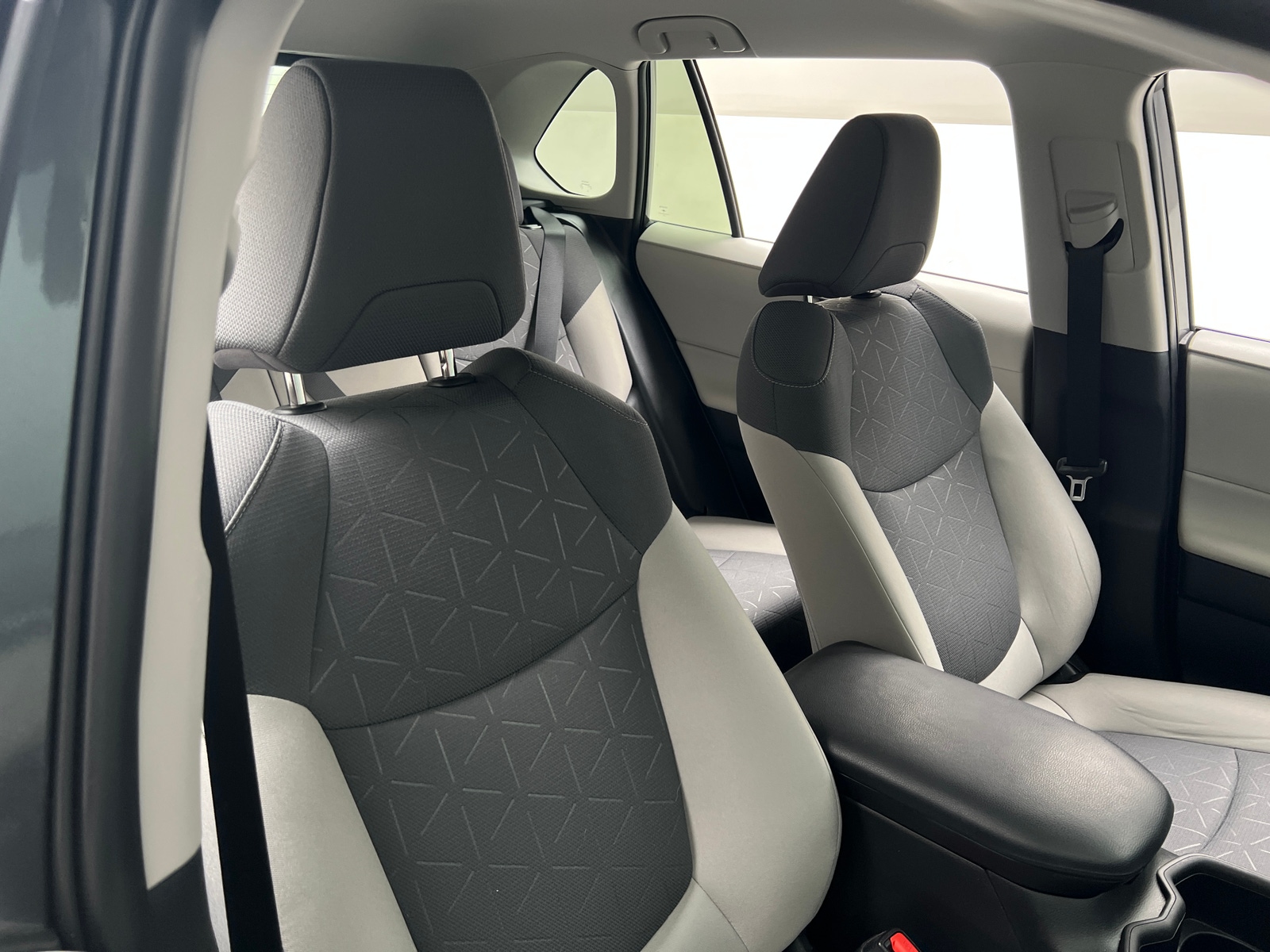 Thumbnail: 2024 Toyota RAV4 - 2