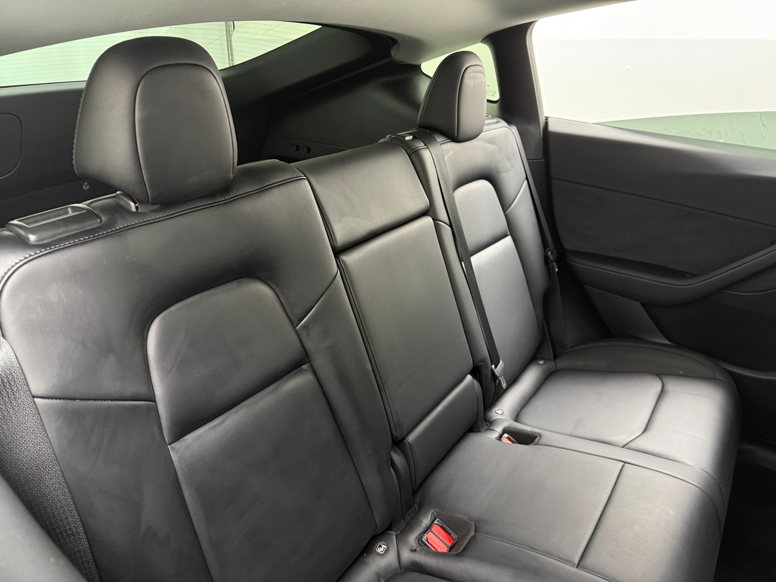 Thumbnail: 2022 Tesla Model Y - 5