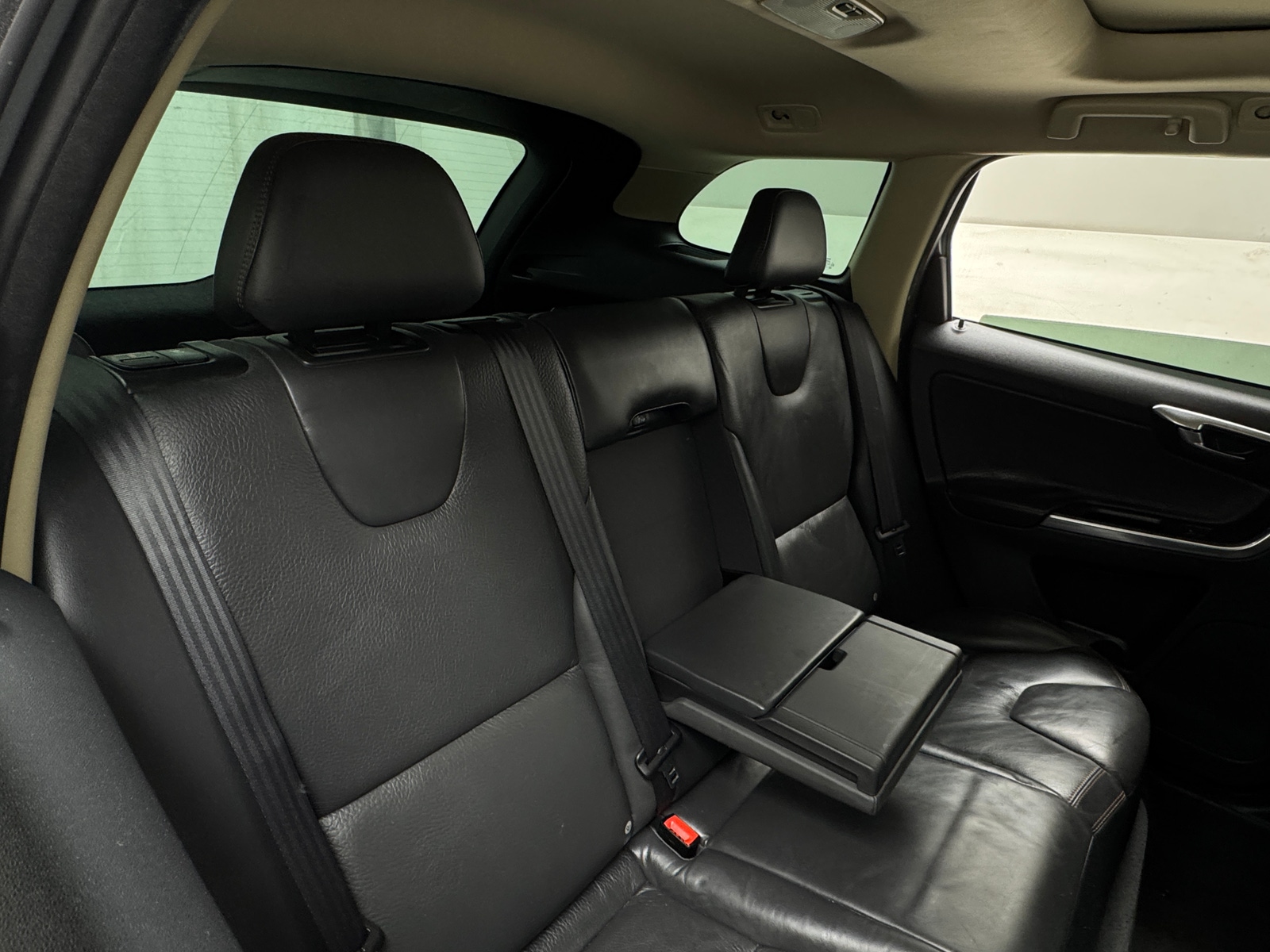 Thumbnail: 2013 Volvo XC60 - 5