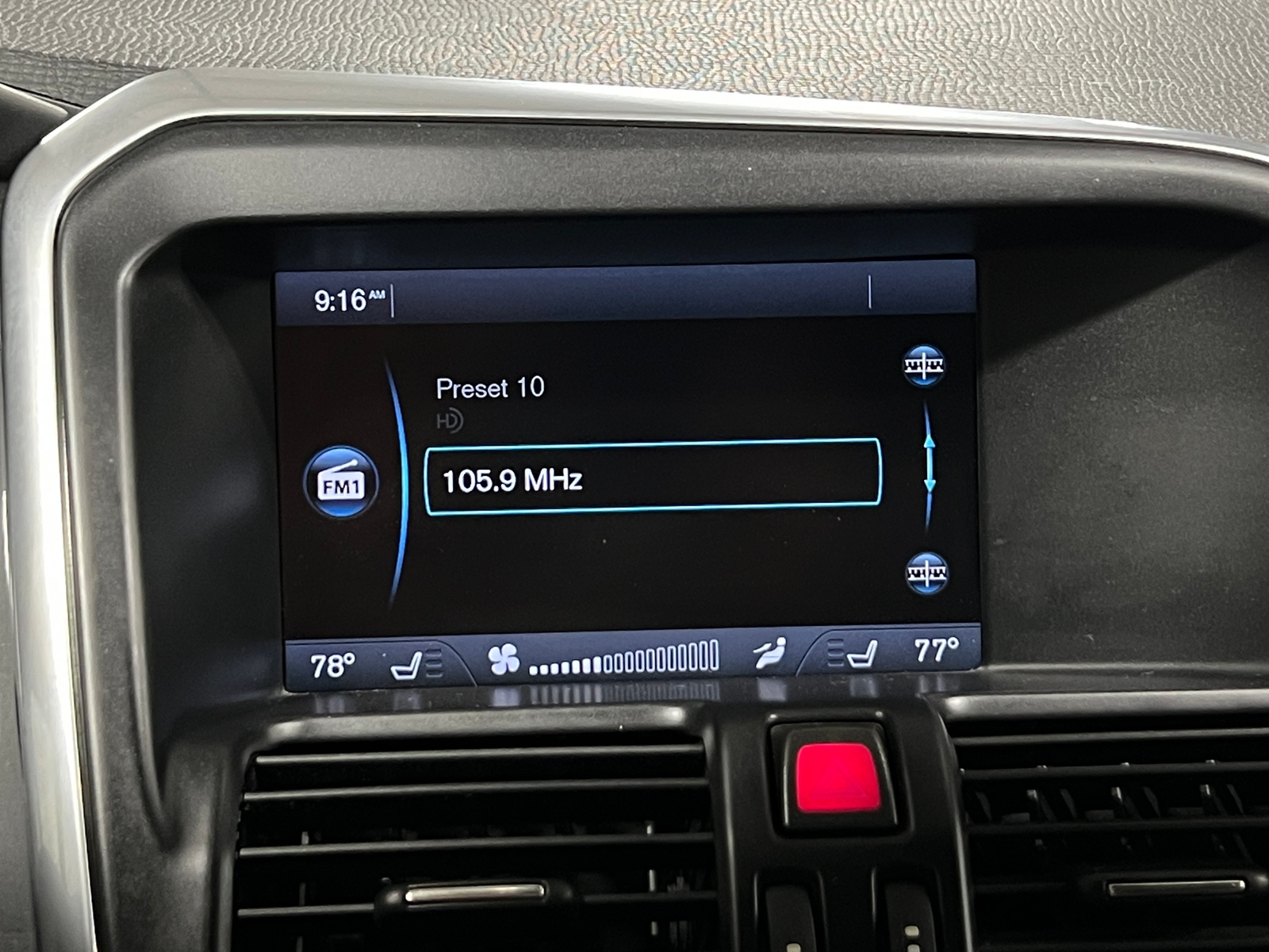 Thumbnail: 2013 Volvo XC60 - 3