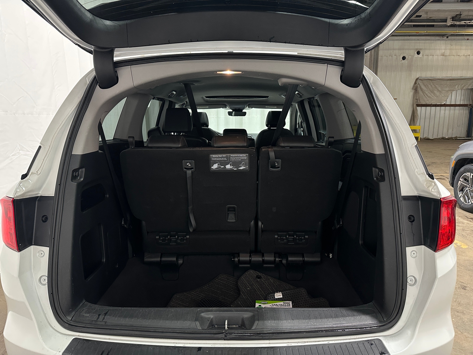 Thumbnail: 2021 Honda Odyssey - 6