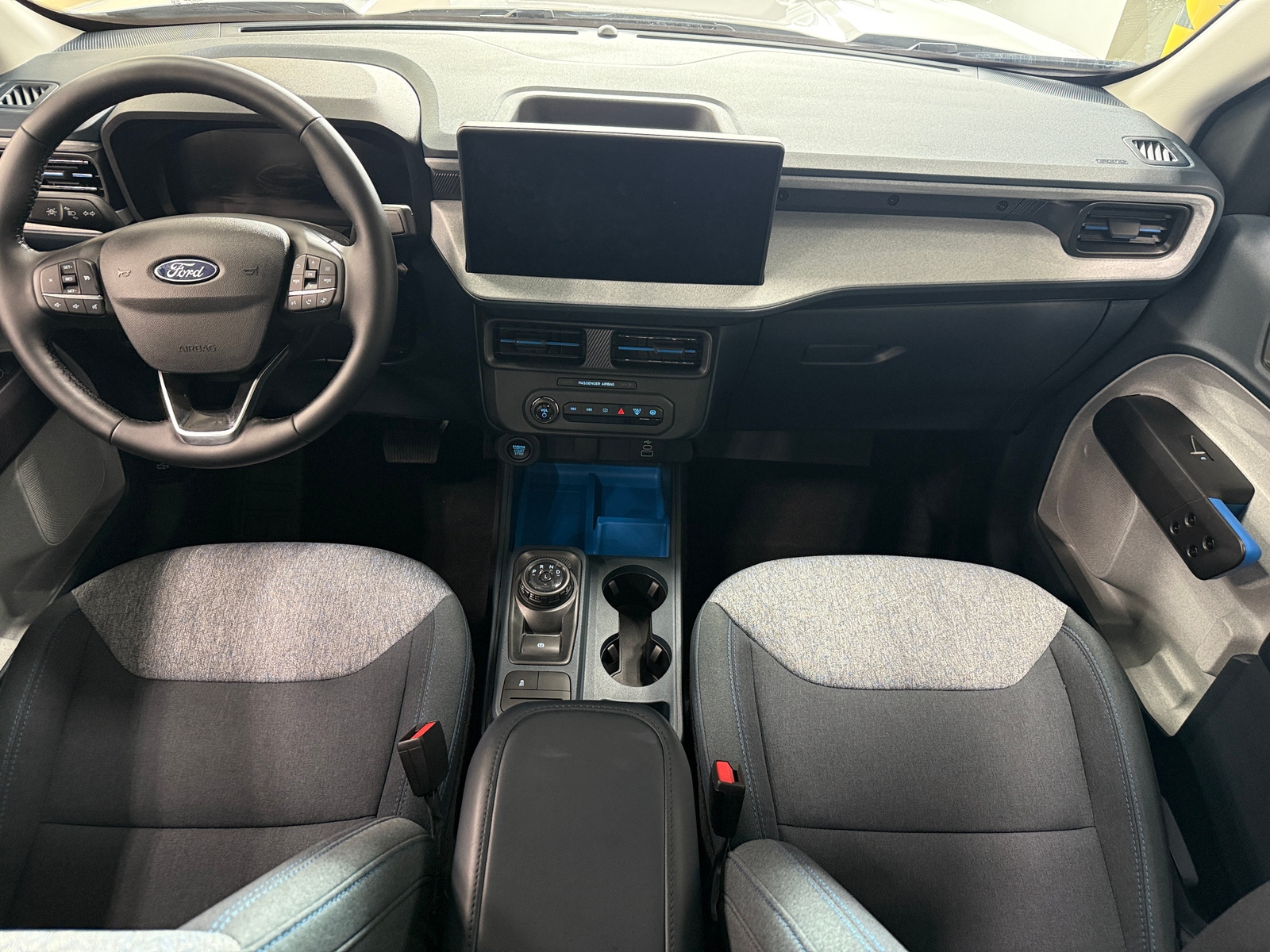 Thumbnail: 2025 Ford Maverick - 3