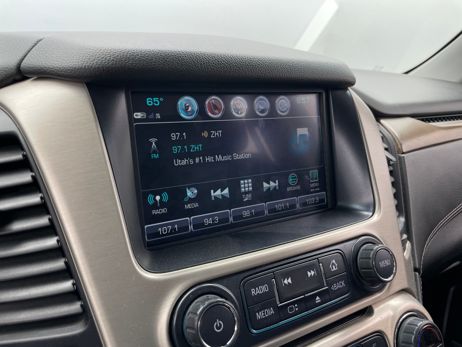 Thumbnail: 2019 GMC Yukon - 3