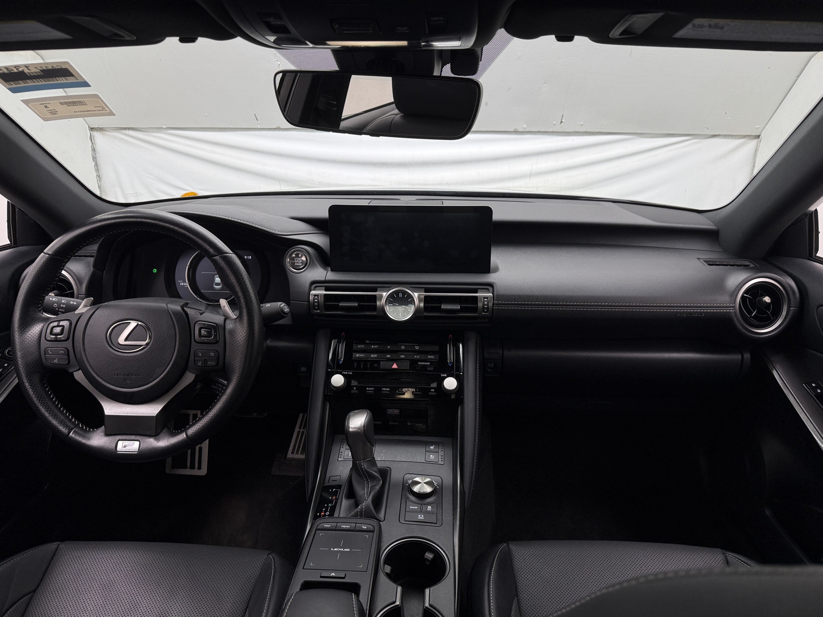 Thumbnail: 2022 Lexus IS - 2