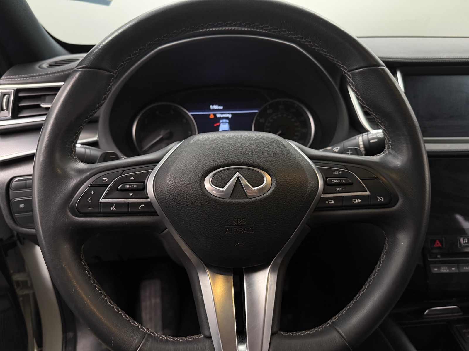 Thumbnail: 2022 INFINITI QX55 - 4