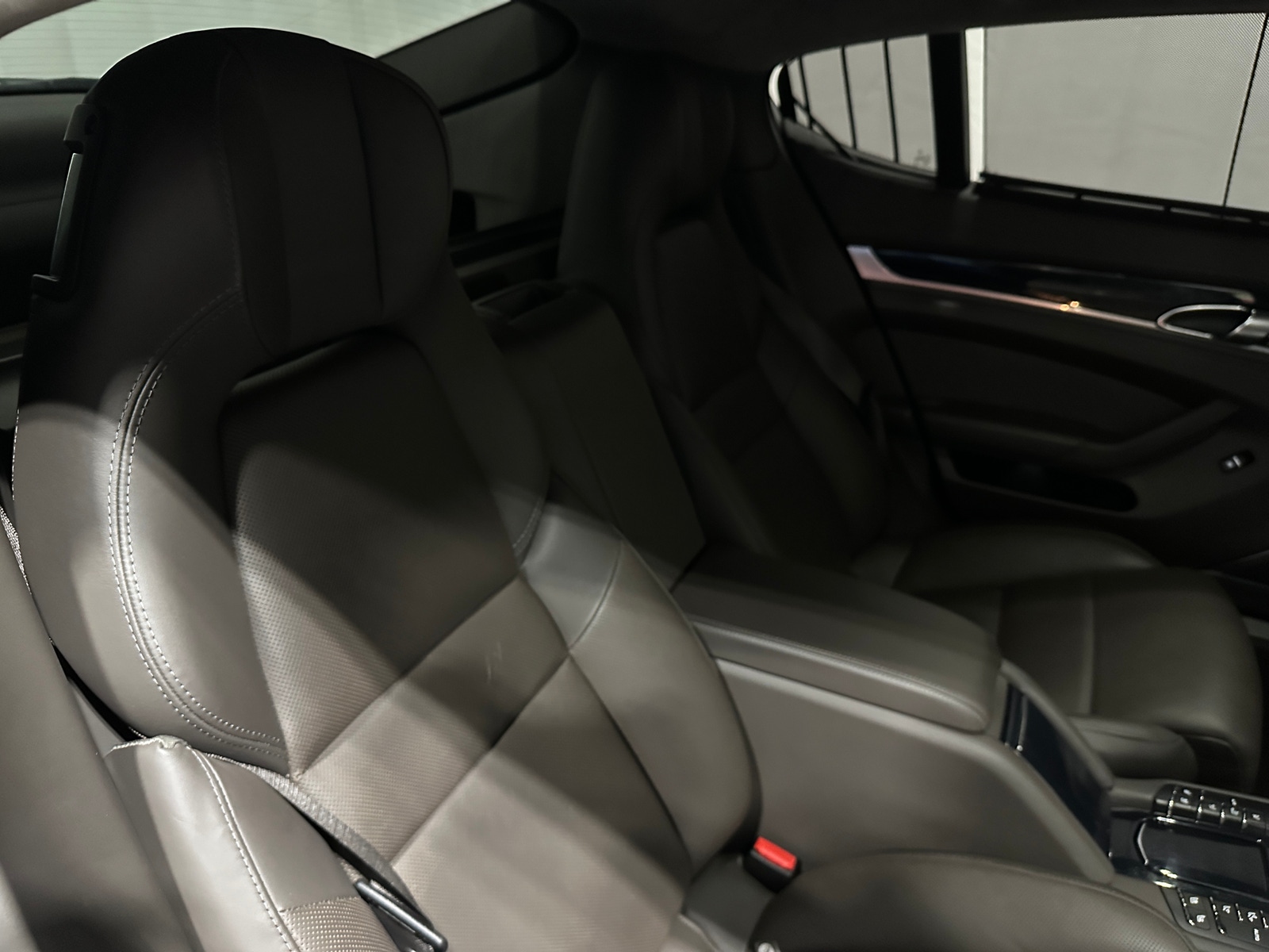 Thumbnail: 2014 Porsche Panamera - 5