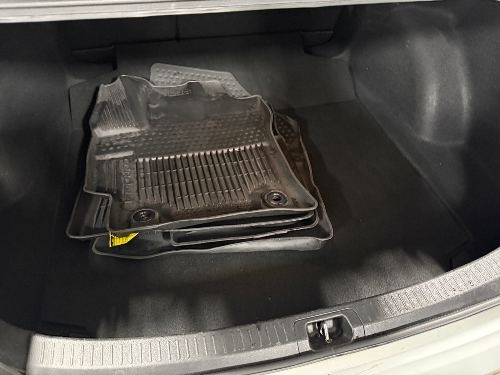 Thumbnail: 2023 Toyota Corolla - 7