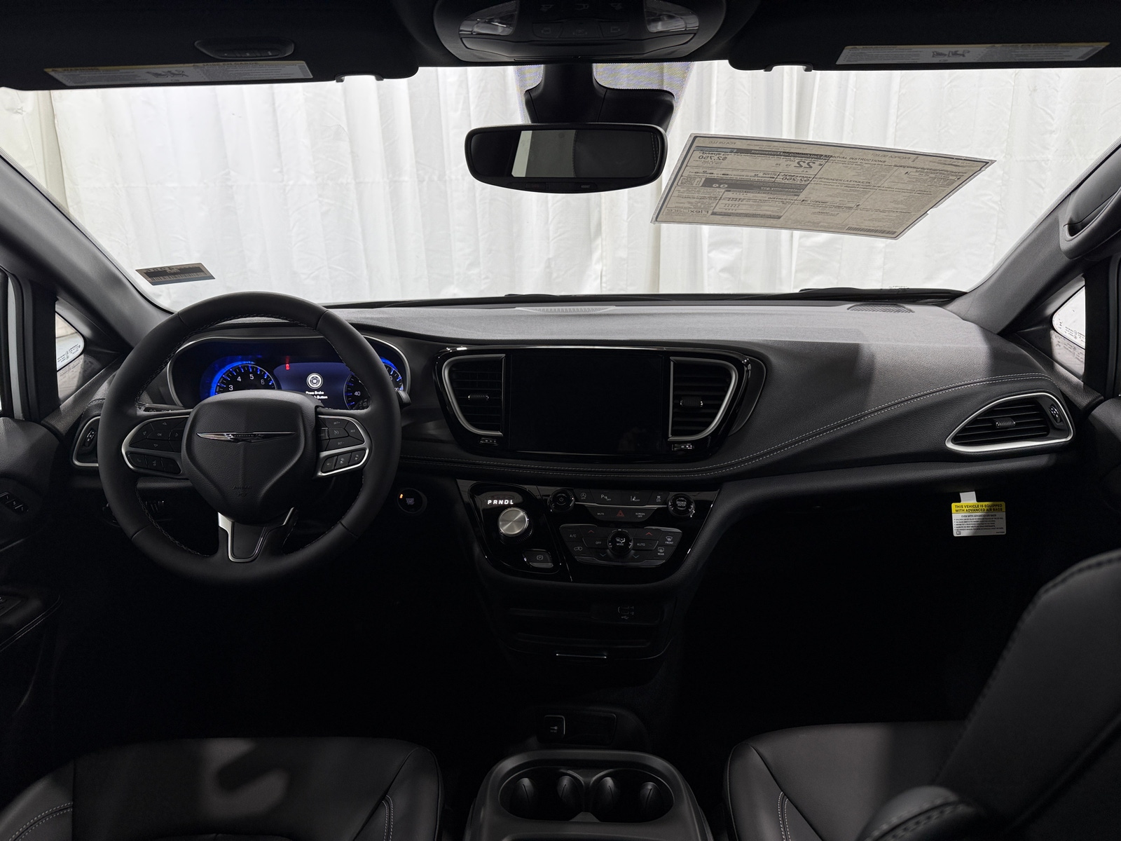 Thumbnail: 2026 Chrysler Pacifica - 2