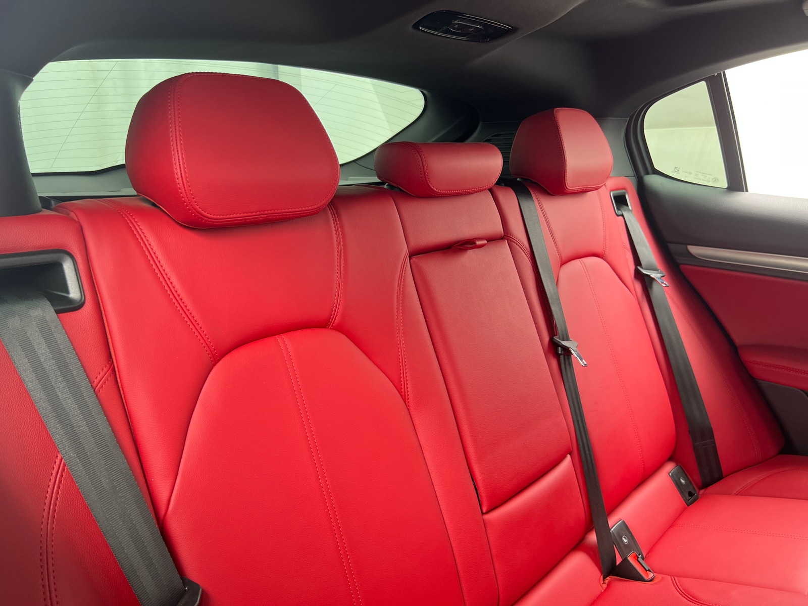 Thumbnail: 2020 Alfa Romeo Stelvio - 5