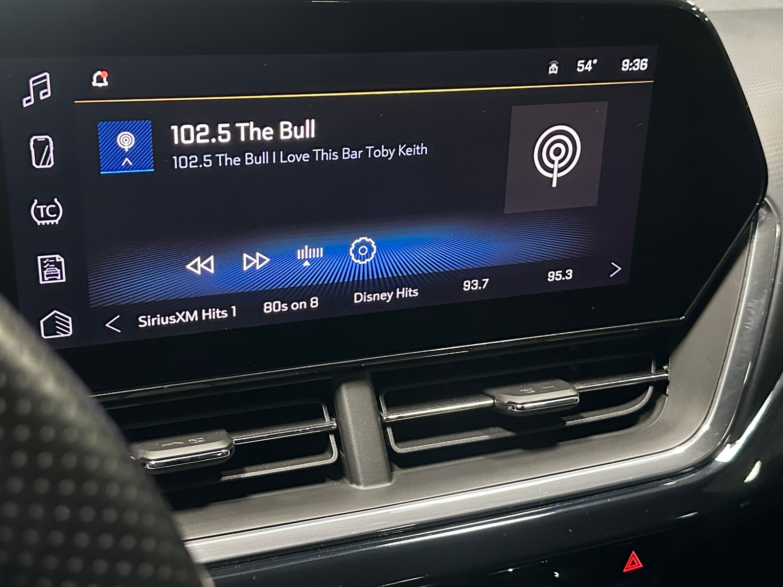 Thumbnail: 2024 Chevrolet Trax - 3