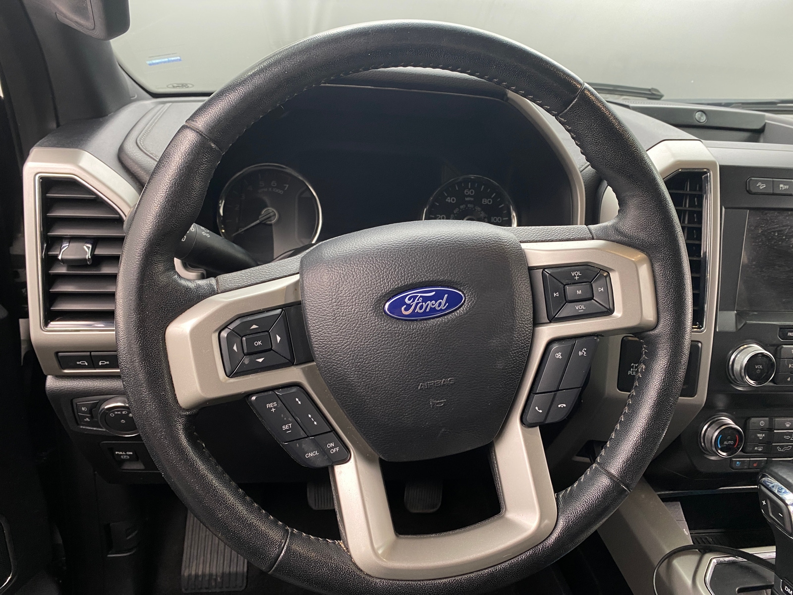 Thumbnail: 2020 Ford Econoline - 4