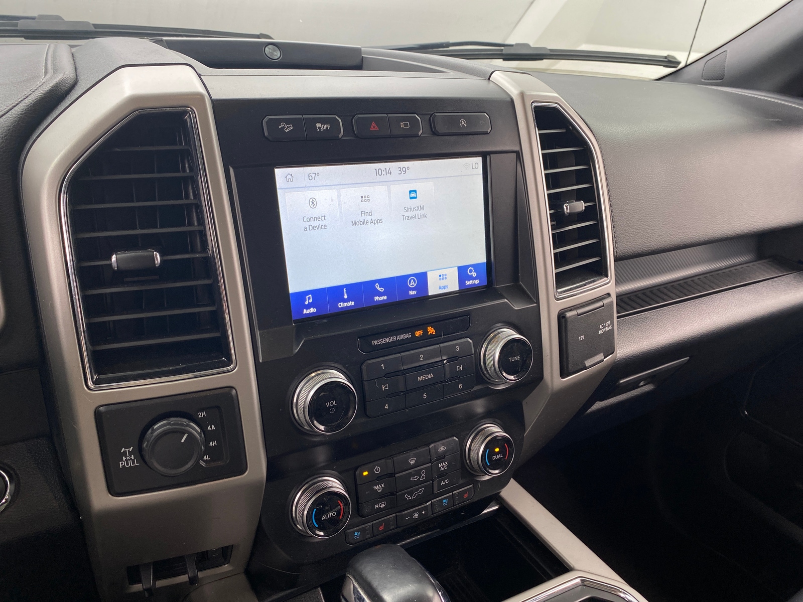 Thumbnail: 2020 Ford Econoline - 3