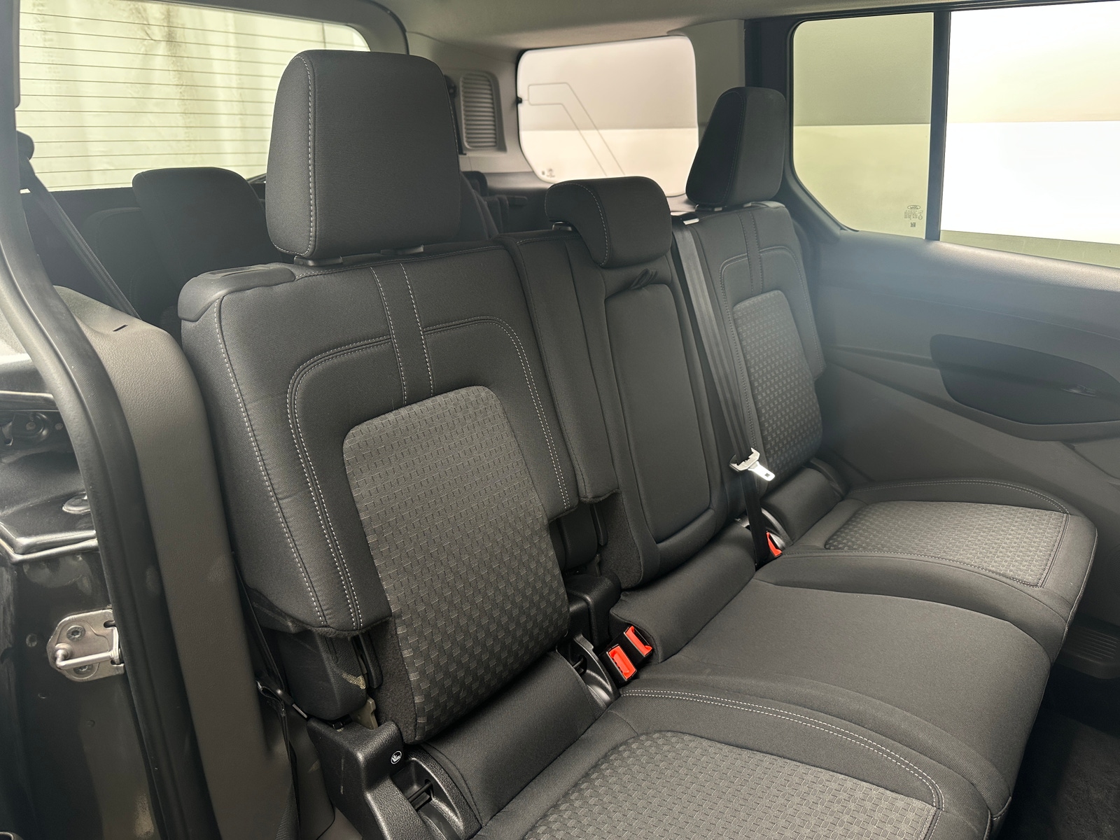 Thumbnail: 2020 Ford Transit Series - 6