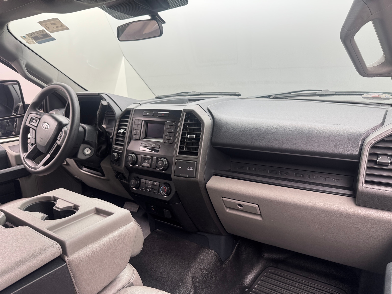 Thumbnail: 2022 Ford Econoline - 3