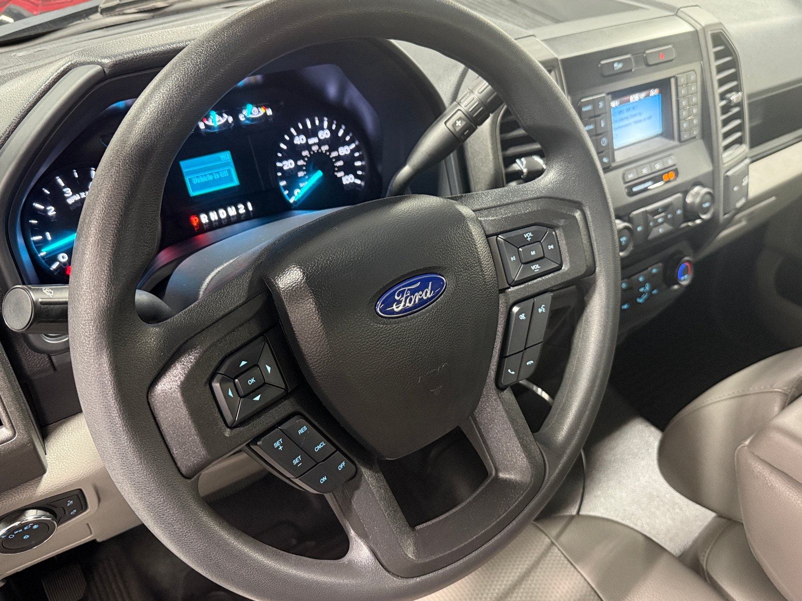 Thumbnail: 2022 Ford Econoline - 5