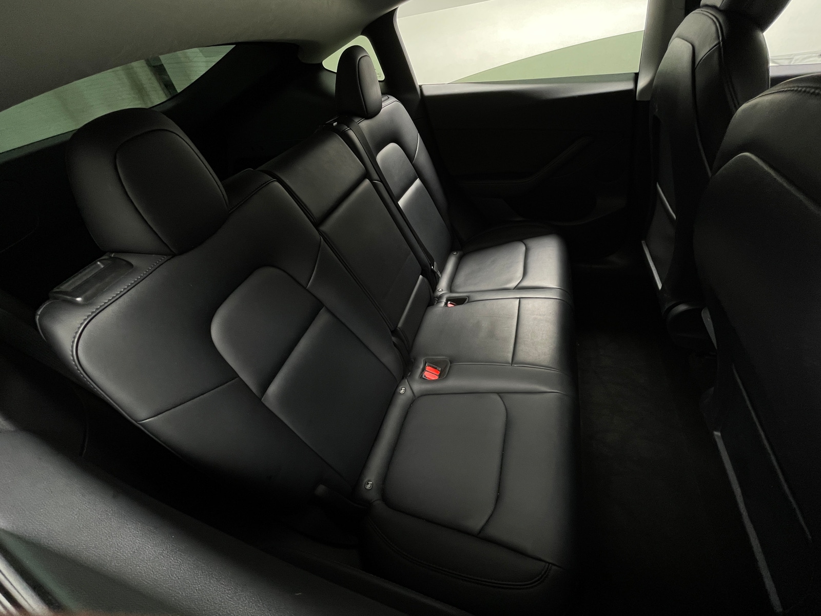 Thumbnail: 2022 Tesla Model Y - 4