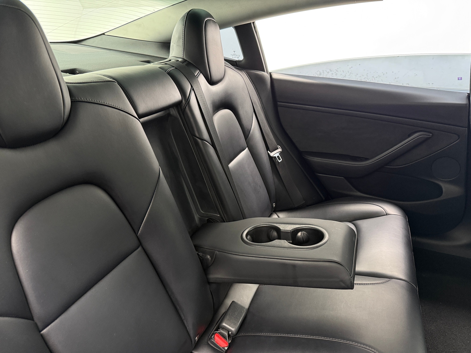 Thumbnail: 2021 Tesla Model 3 - 5