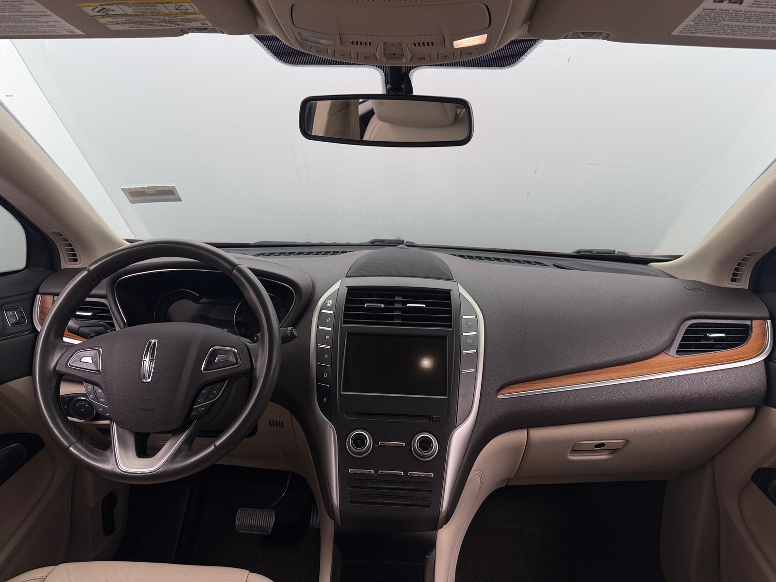 Thumbnail: 2017 Lincoln MKC - 2