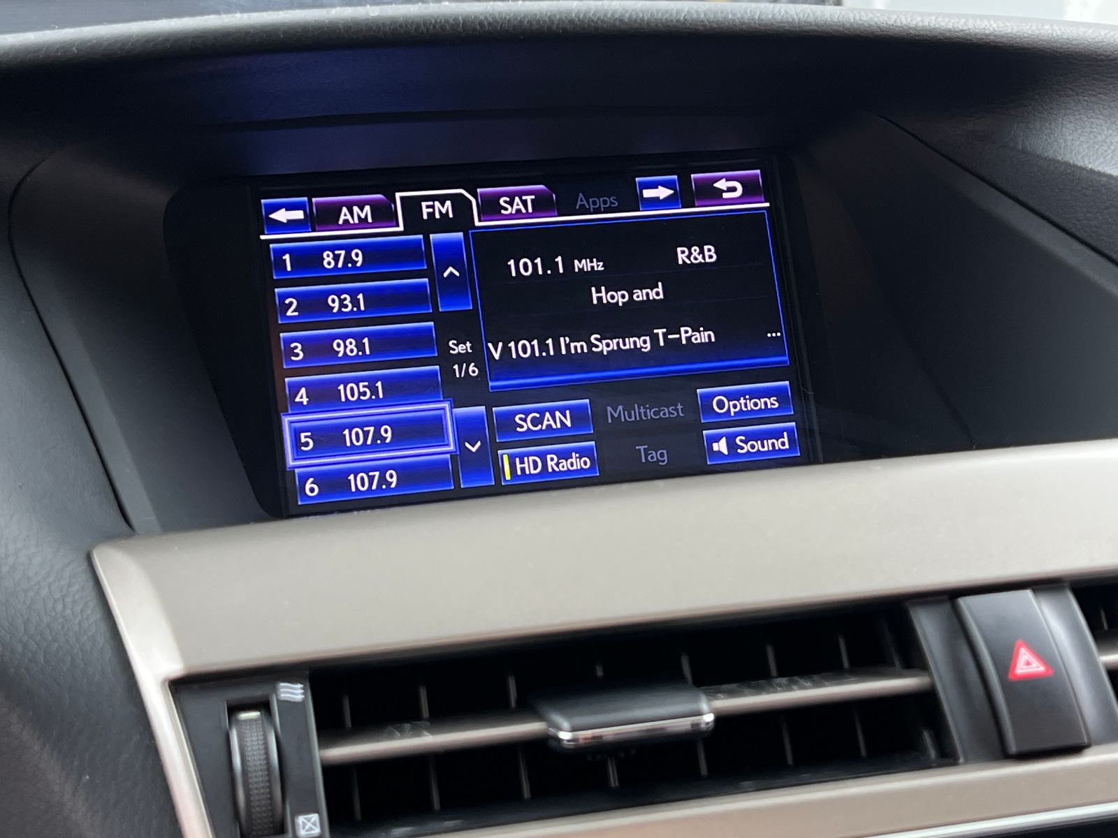 Thumbnail: 2013 Lexus RX - 3