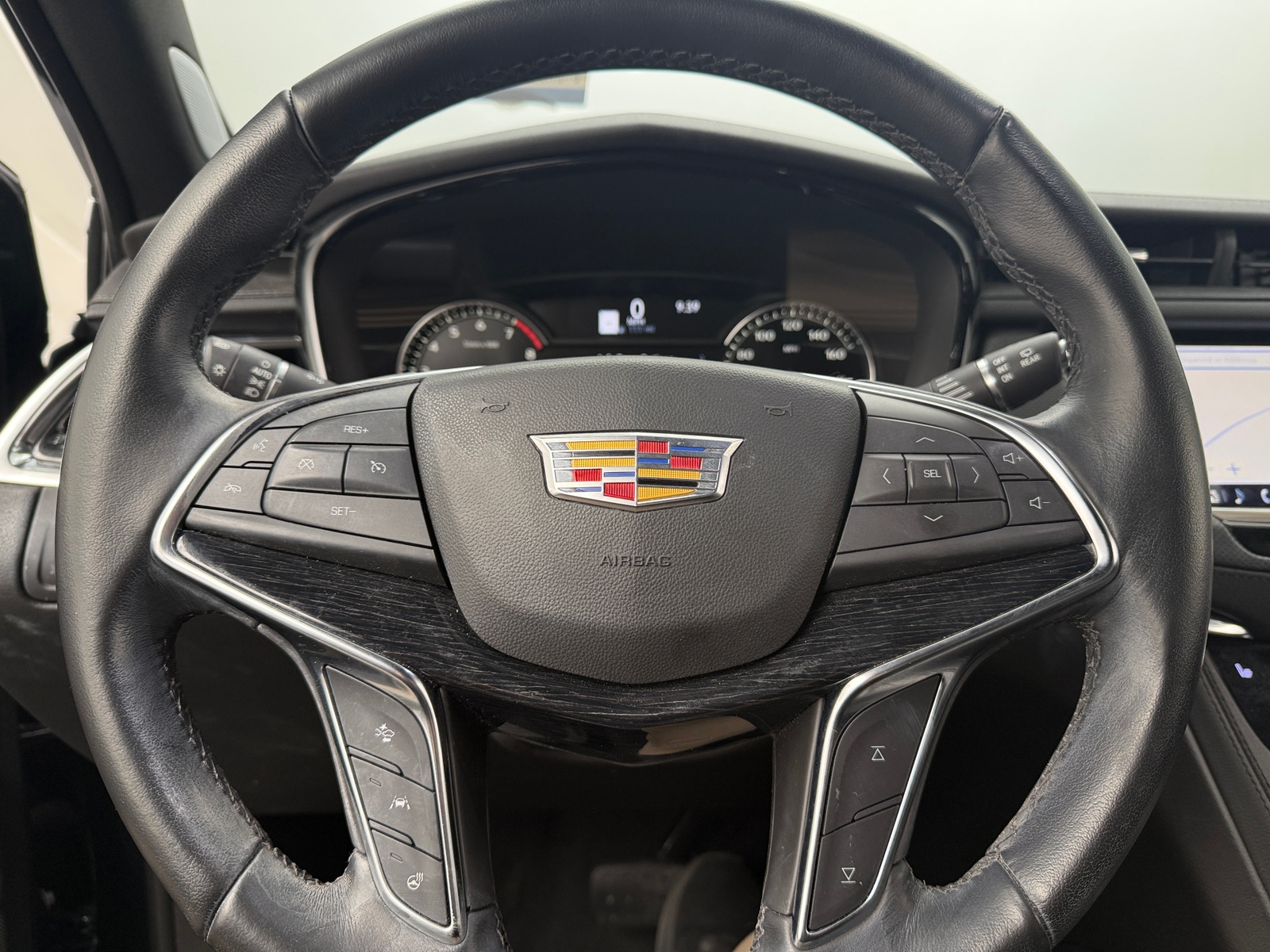 Thumbnail: 2020 Cadillac XT5 - 4