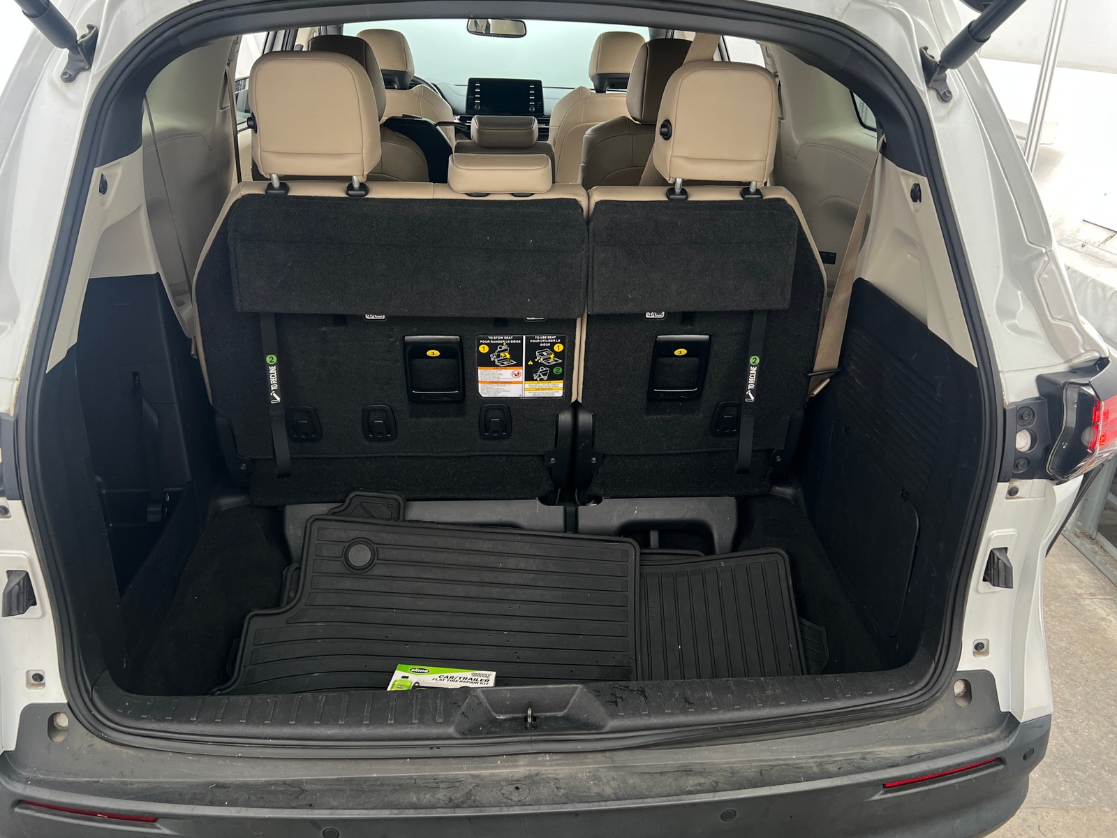 Thumbnail: 2022 Toyota Sienna - 6